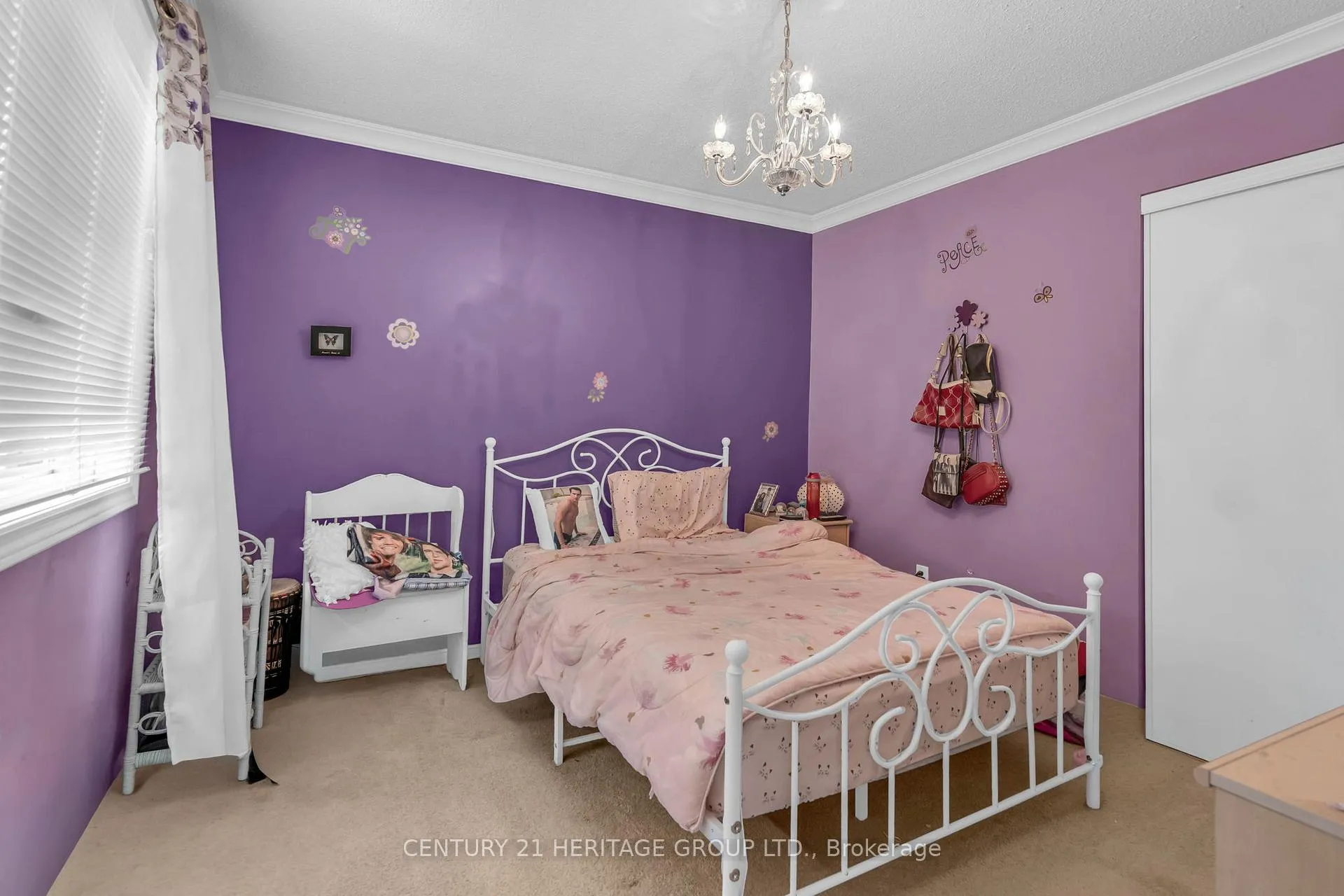 Photo 38 of 228 Billings Crescent, Newmarket, Bristol-London — HOMEH