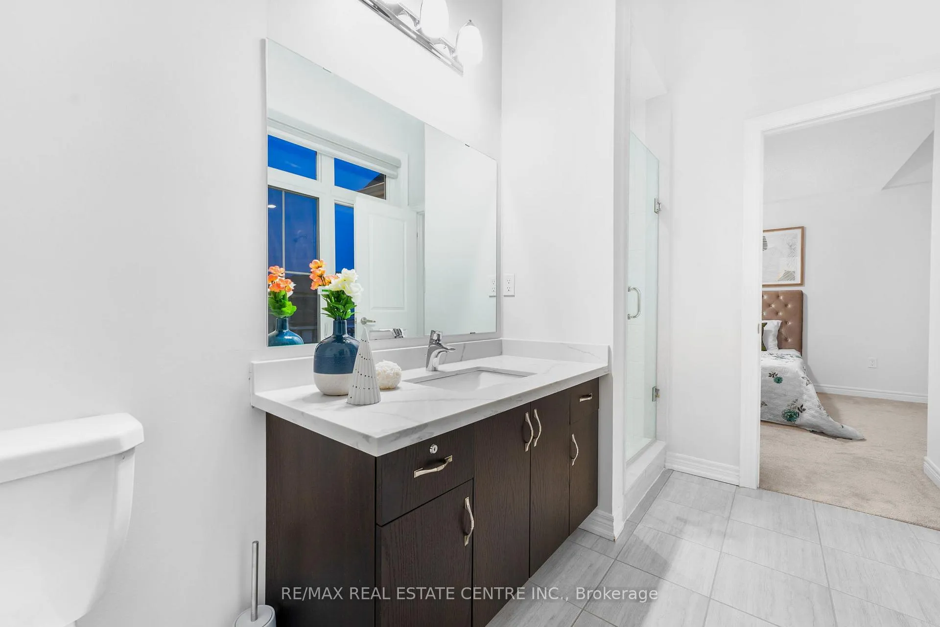 Photo 15 of 5 Forsyth Crescent E, Brampton, Credit Valley — HOMEH