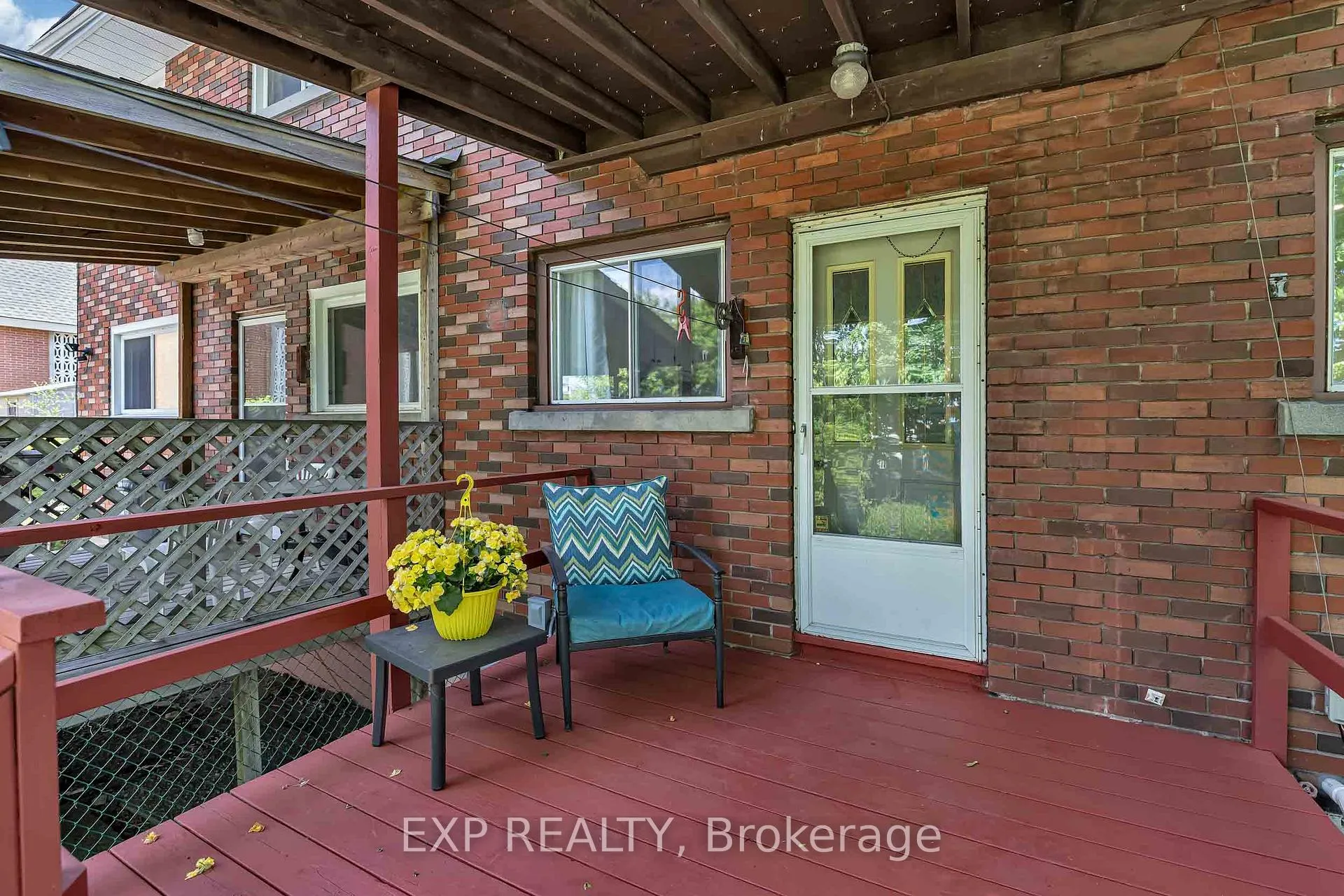 Photo 28 of 707 Roosevelt Avenue, Ottawa, Laurentianview — HOMEH