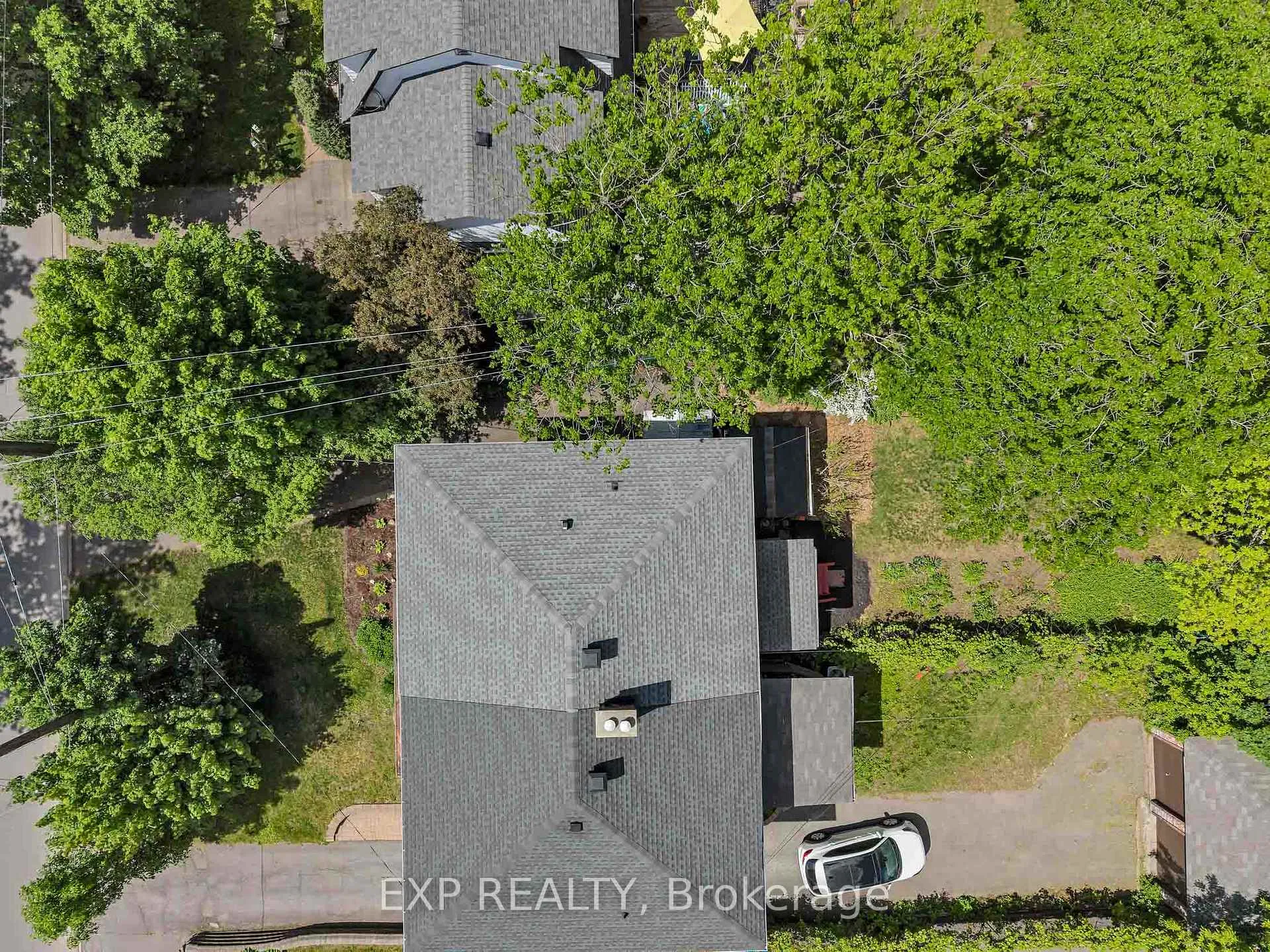 Photo 35 of 707 Roosevelt Avenue, Ottawa, Laurentianview — HOMEH