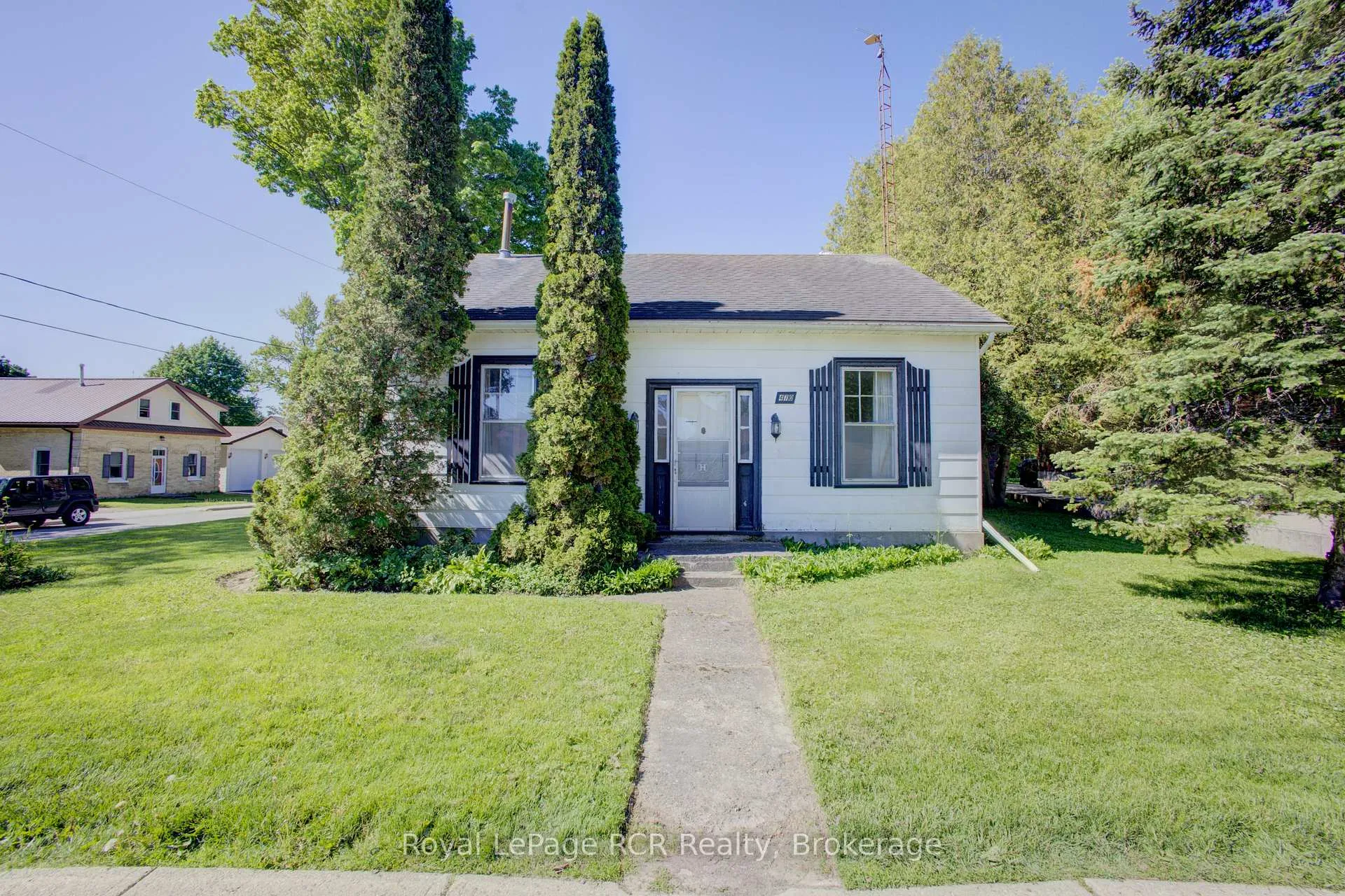 Photo 3 of 470 Prospect Street, Minto — HOMEH