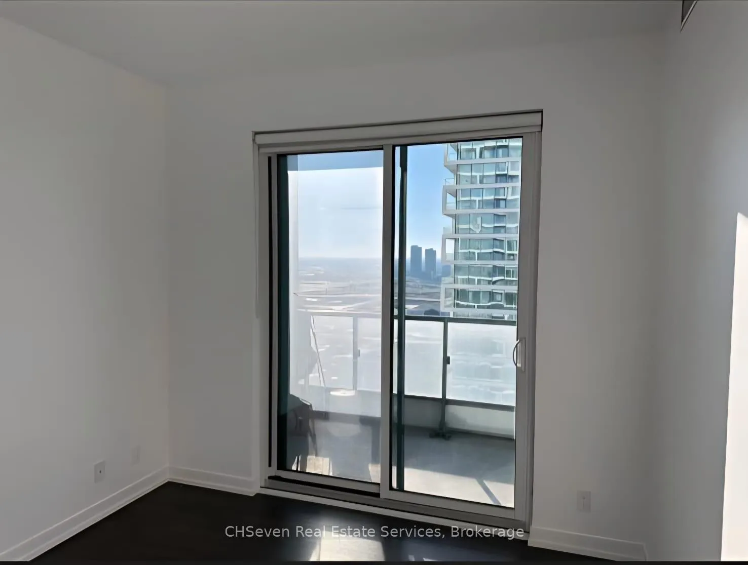 Photo 6 of Unit 2212, 950 Portage Parkway, Vaughan, Vaughan Corporate Centre — HOMEH