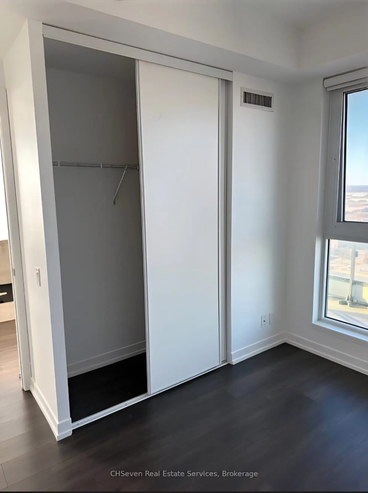 Photo 7 of Unit 2212, 950 Portage Parkway, Vaughan, Vaughan Corporate Centre — HOMEH