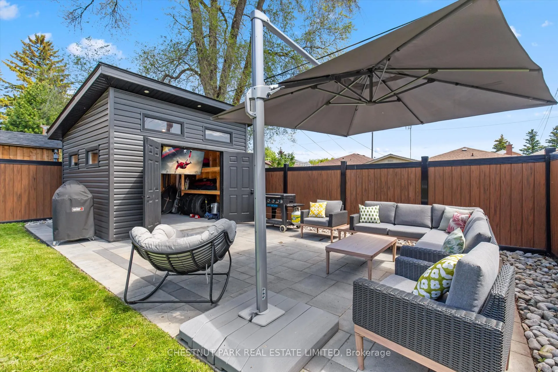 Photo 18 of 123 Wesley Street, Etobicoke, Stonegate-Queensway — HOMEH