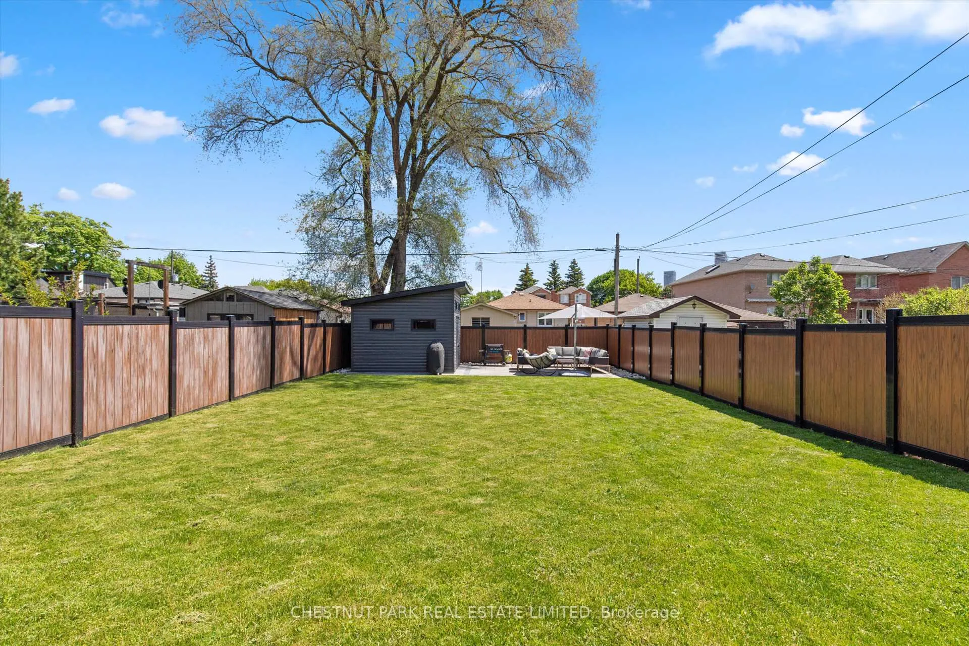 Photo 24 of 123 Wesley Street, Etobicoke, Stonegate-Queensway — HOMEH