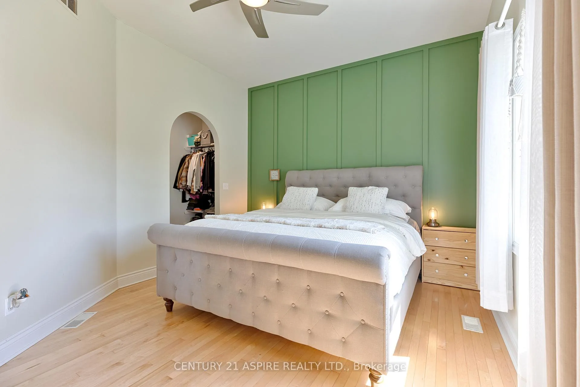 Photo 28 of 509 Roy Street E, Laurentian Valley — HOMEH