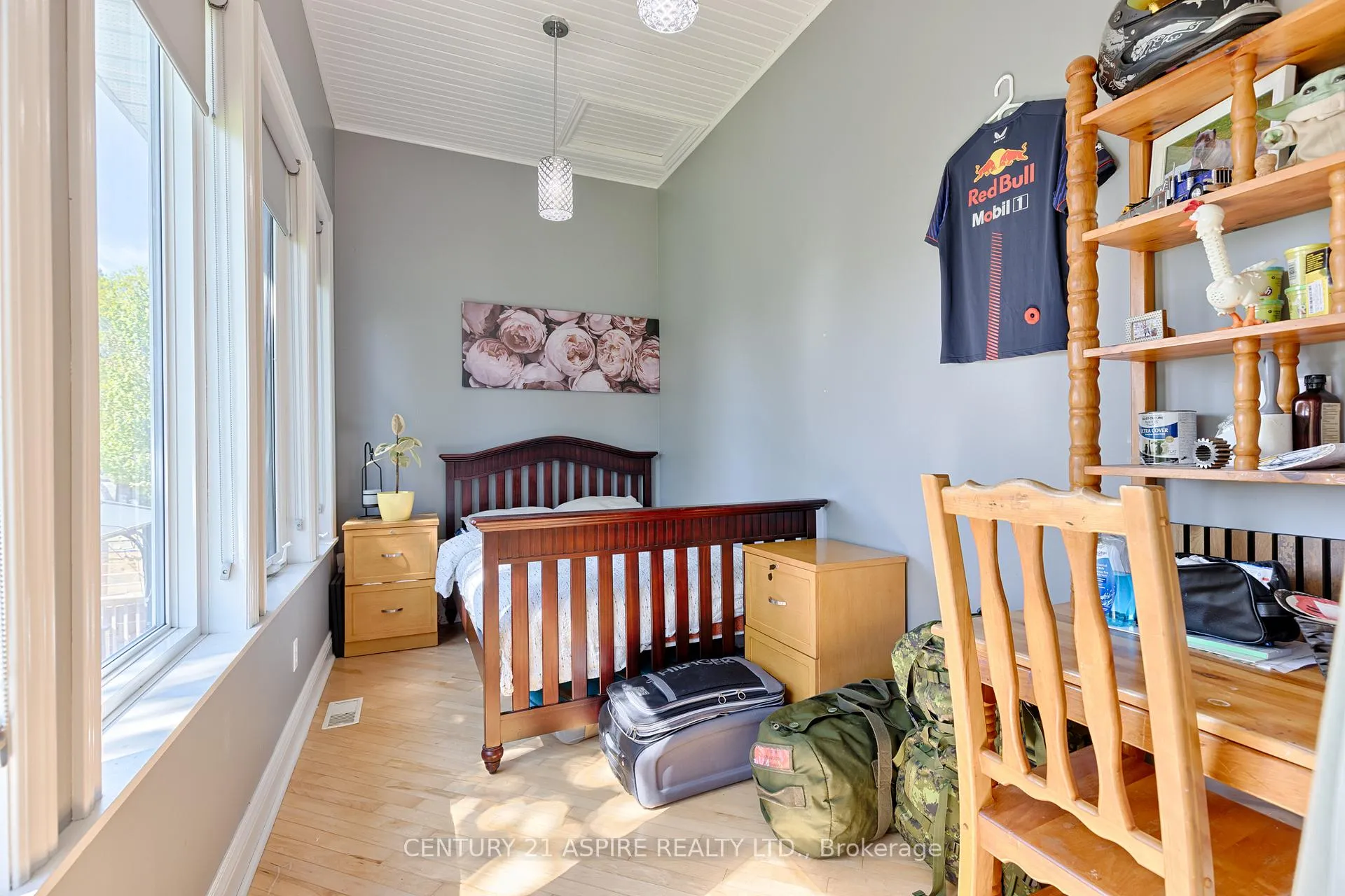 Photo 31 of 509 Roy Street E, Laurentian Valley — HOMEH