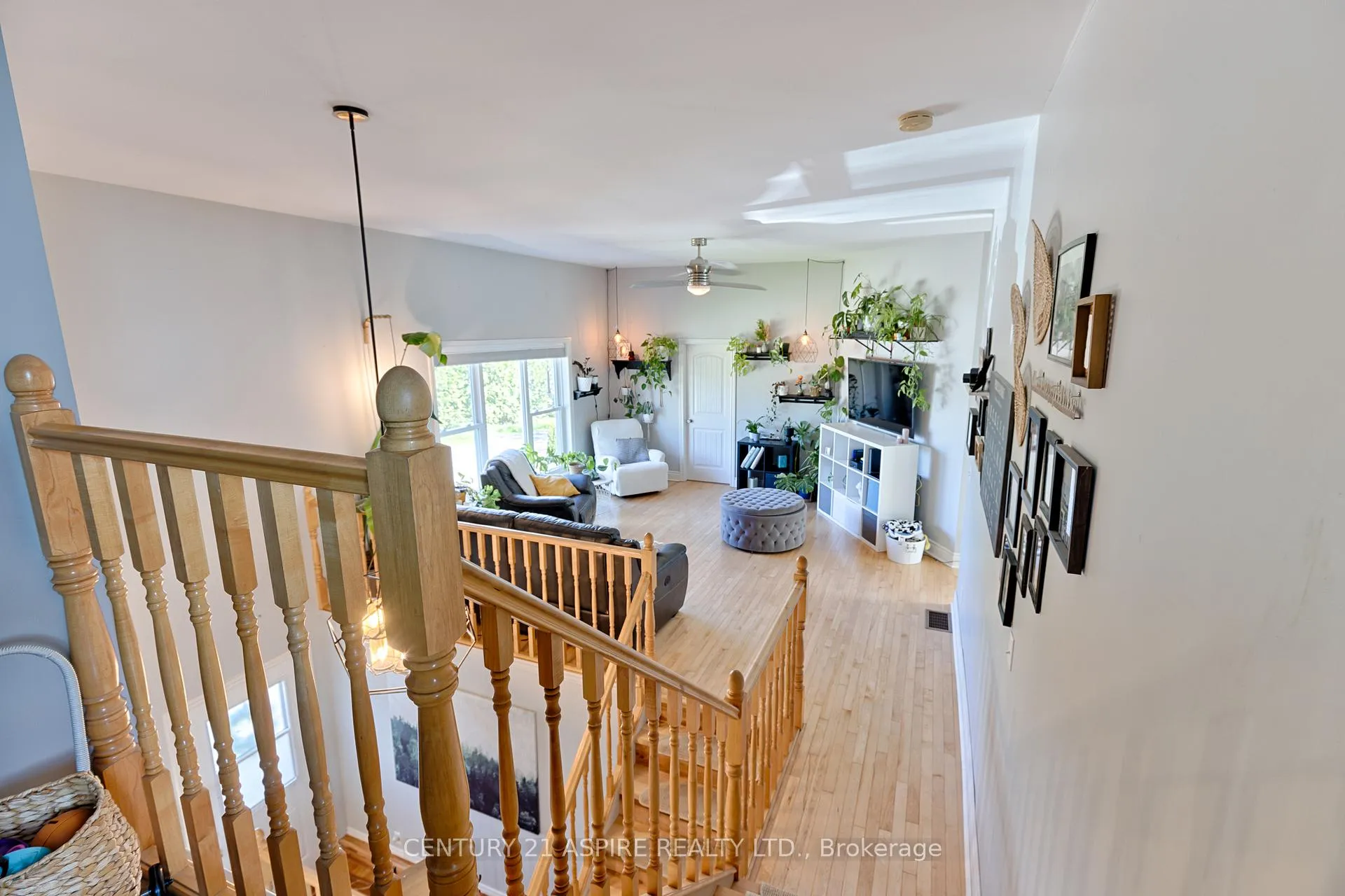 Photo 39 of 509 Roy Street E, Laurentian Valley — HOMEH