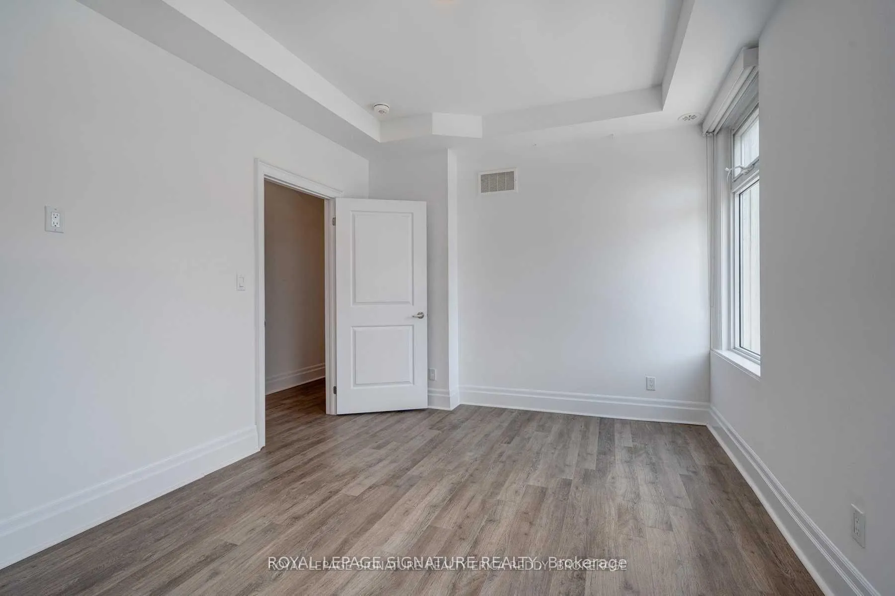 Photo 4 of Unit 2B, 1 Lansdowne Avenue, Toronto, Roncesvalles — HOMEH