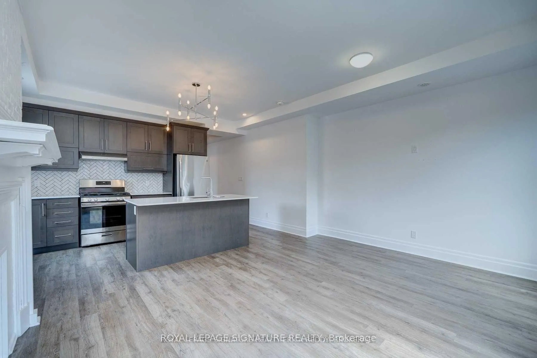 Photo 13 of Unit 2B, 1 Lansdowne Avenue, Toronto, Roncesvalles — HOMEH