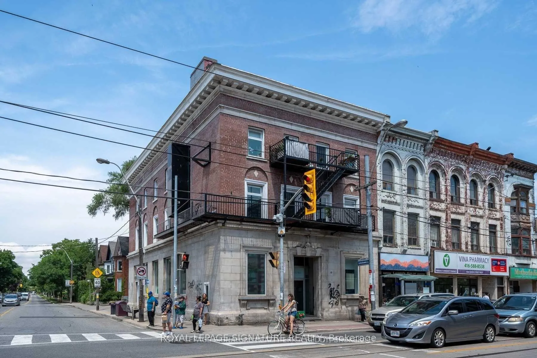 Photo 21 of Unit 2B, 1 Lansdowne Avenue, Toronto, Roncesvalles — HOMEH