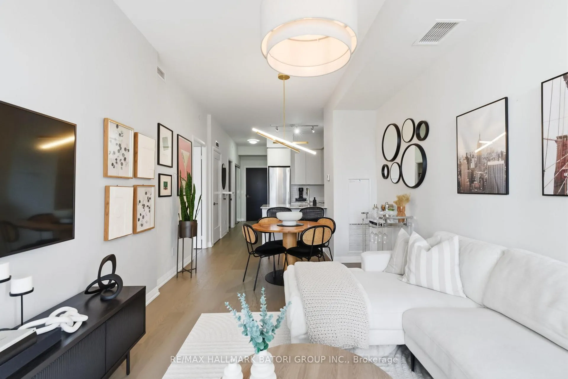 Front of Unit 217, 101 Erskine Avenue