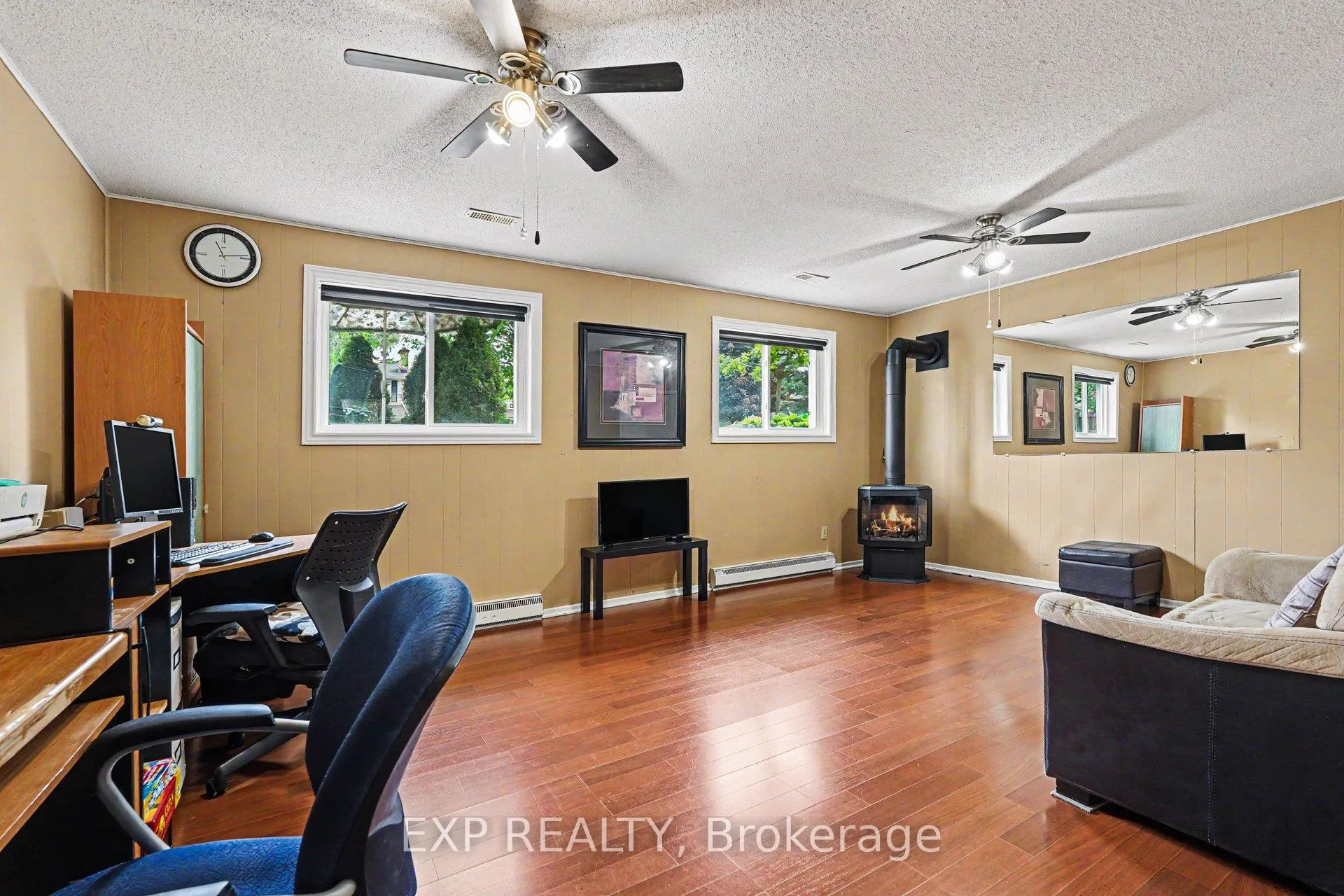 Photo 19 of 47 Langholm Crescent, Ottawa, Barrhaven - Pheasant Run — HOMEH