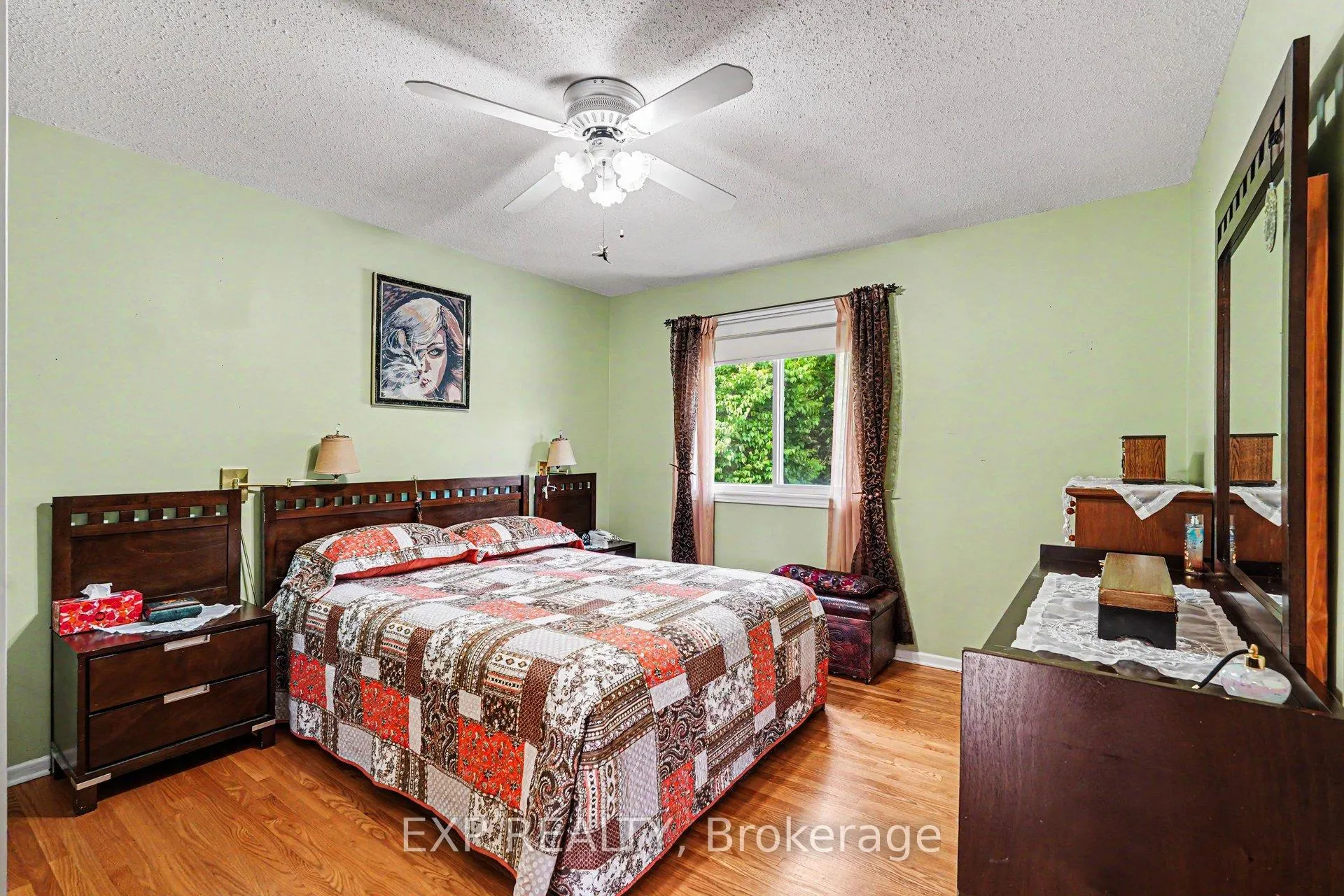 Photo 21 of 47 Langholm Crescent, Ottawa, Barrhaven - Pheasant Run — HOMEH