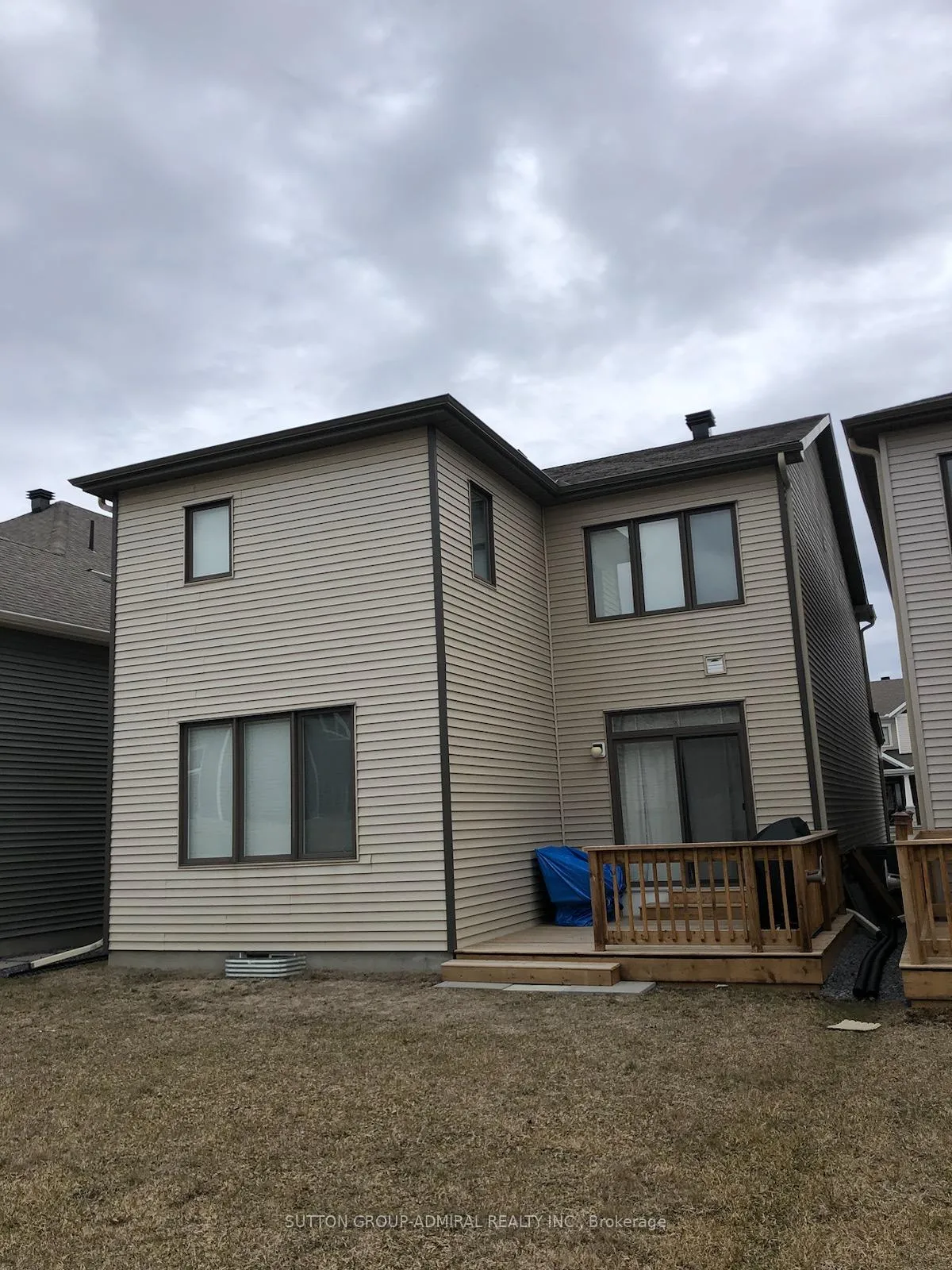Photo 10 of 706 Brittanic Road, Ottawa, Kanata - Emerald Meadows/Trailwest — HOMEH