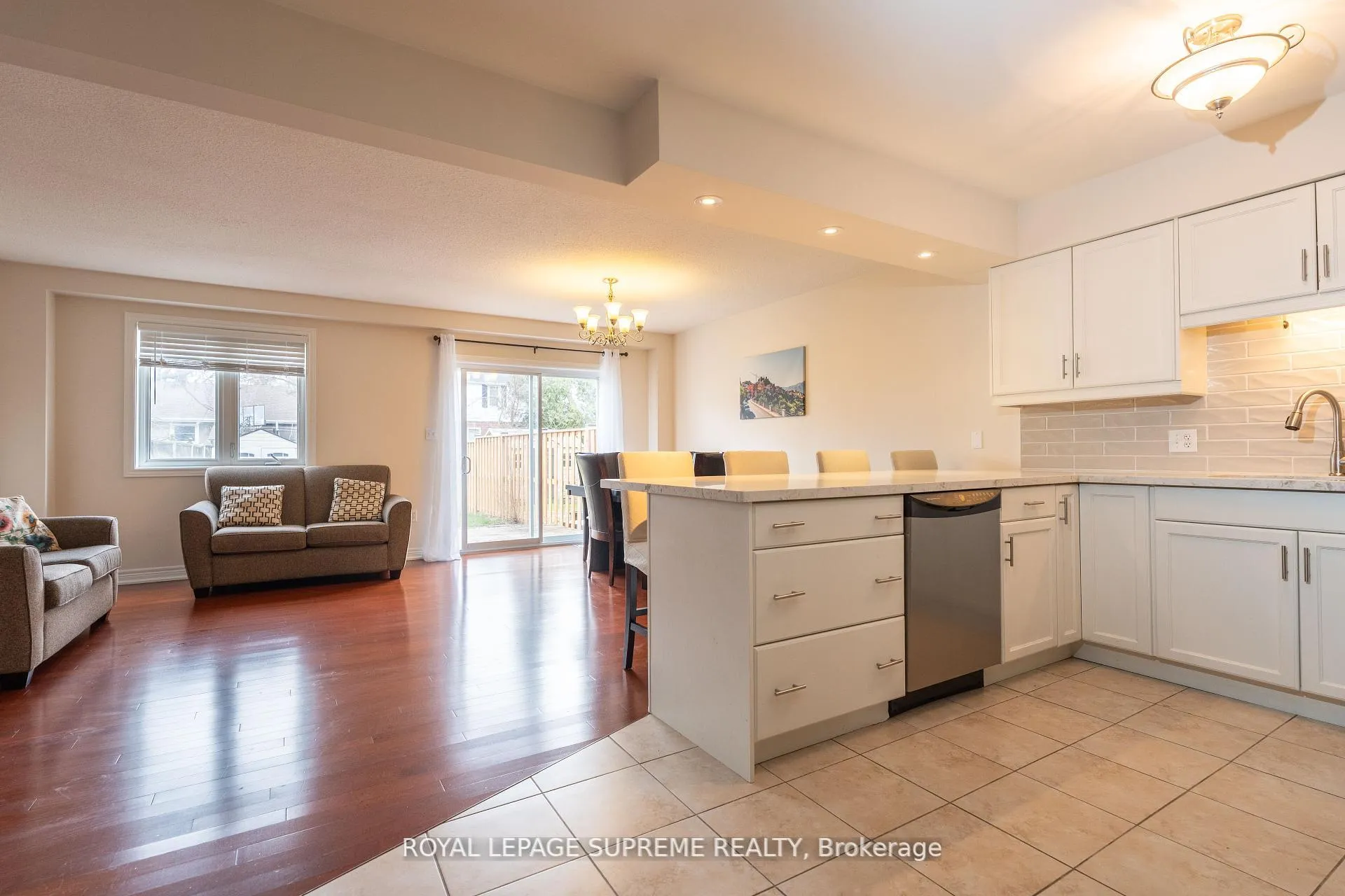 Photo 9 of 31 1/2 Thorold Road E, Welland, Prince Charles — HOMEH