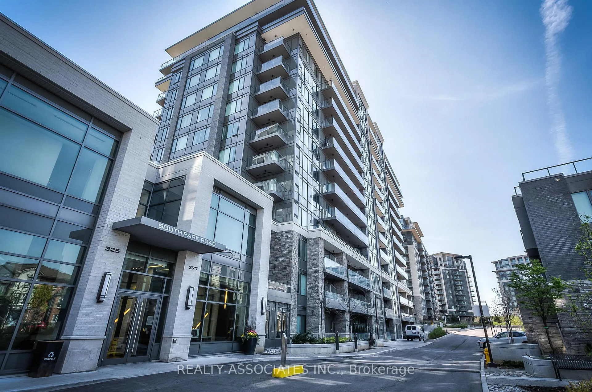 Front of Unit 1020, 277 South Park Road