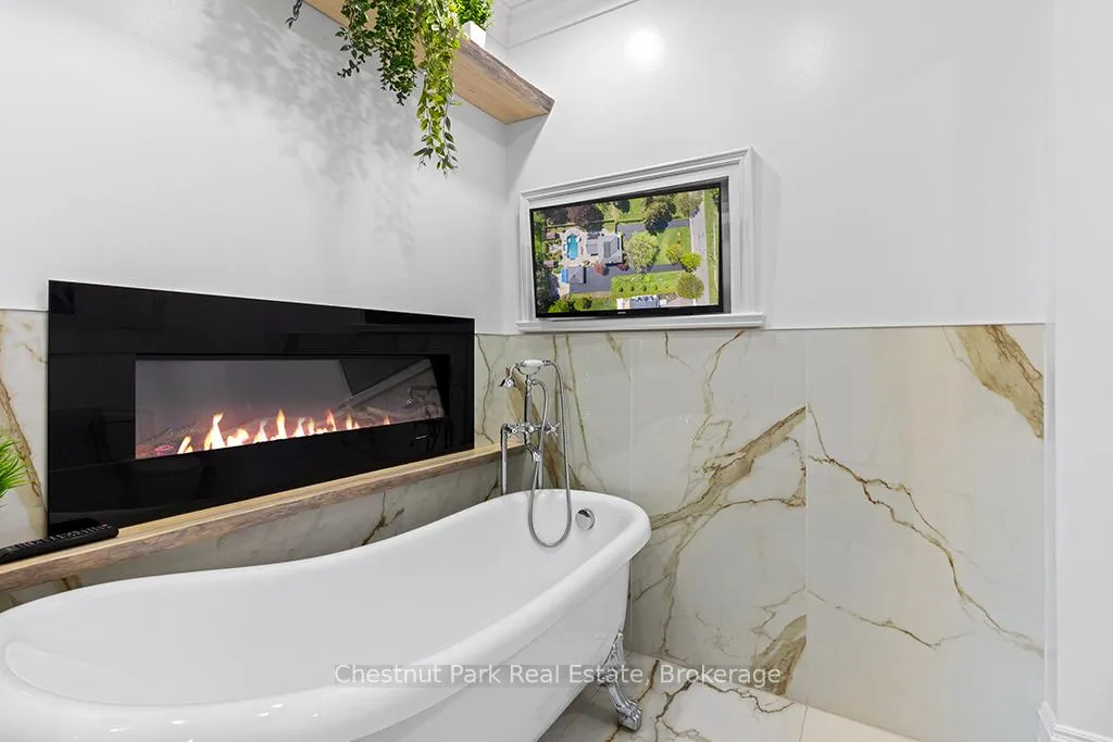 Photo 29 of 1663 5th Avenue E, Owen Sound — HOMEH