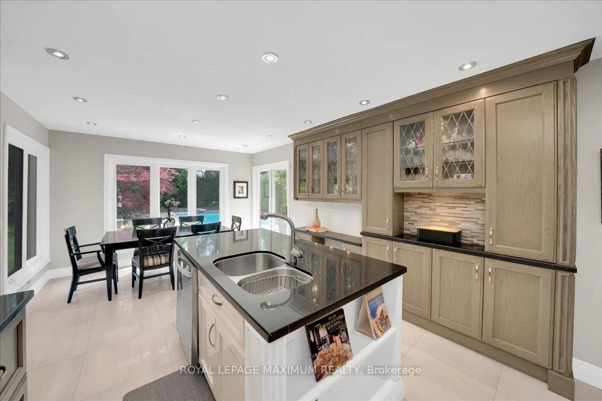 Photo 13 of 62 Montgomery Court, Markham, Buttonville — HOMEH