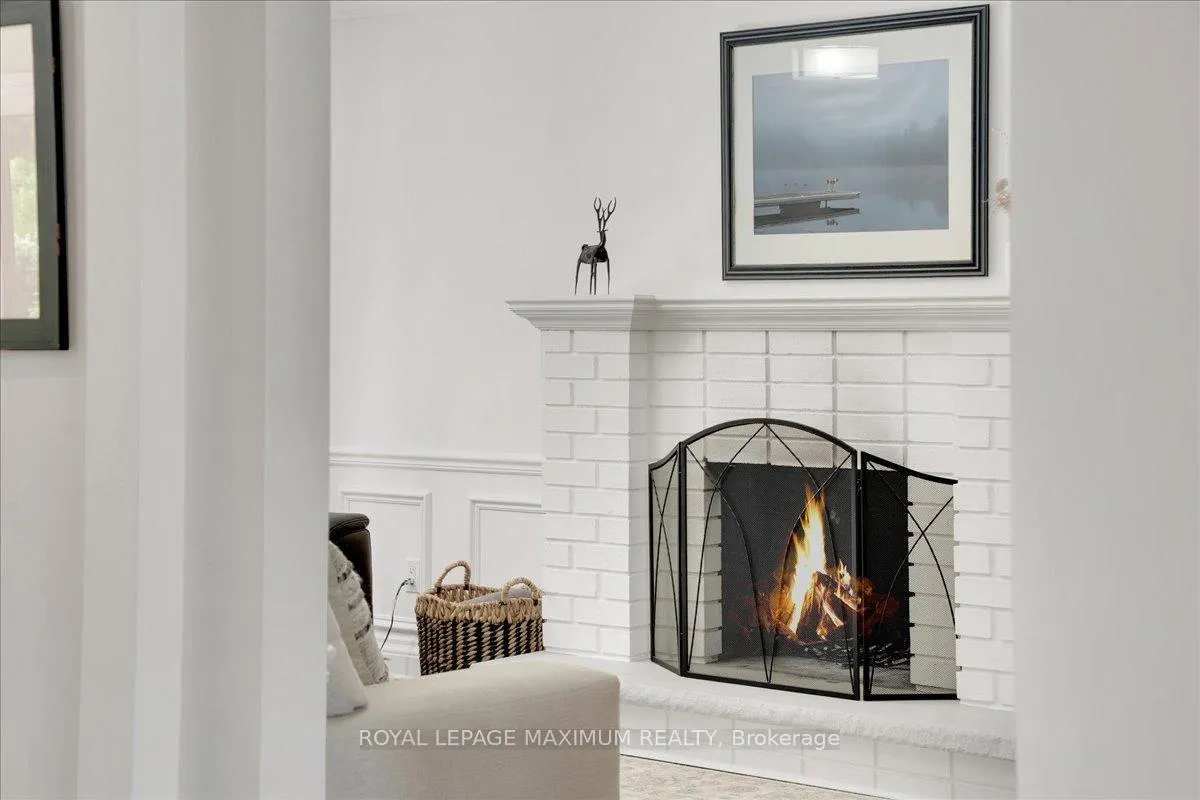 Photo 20 of 62 Montgomery Court, Markham, Buttonville — HOMEH