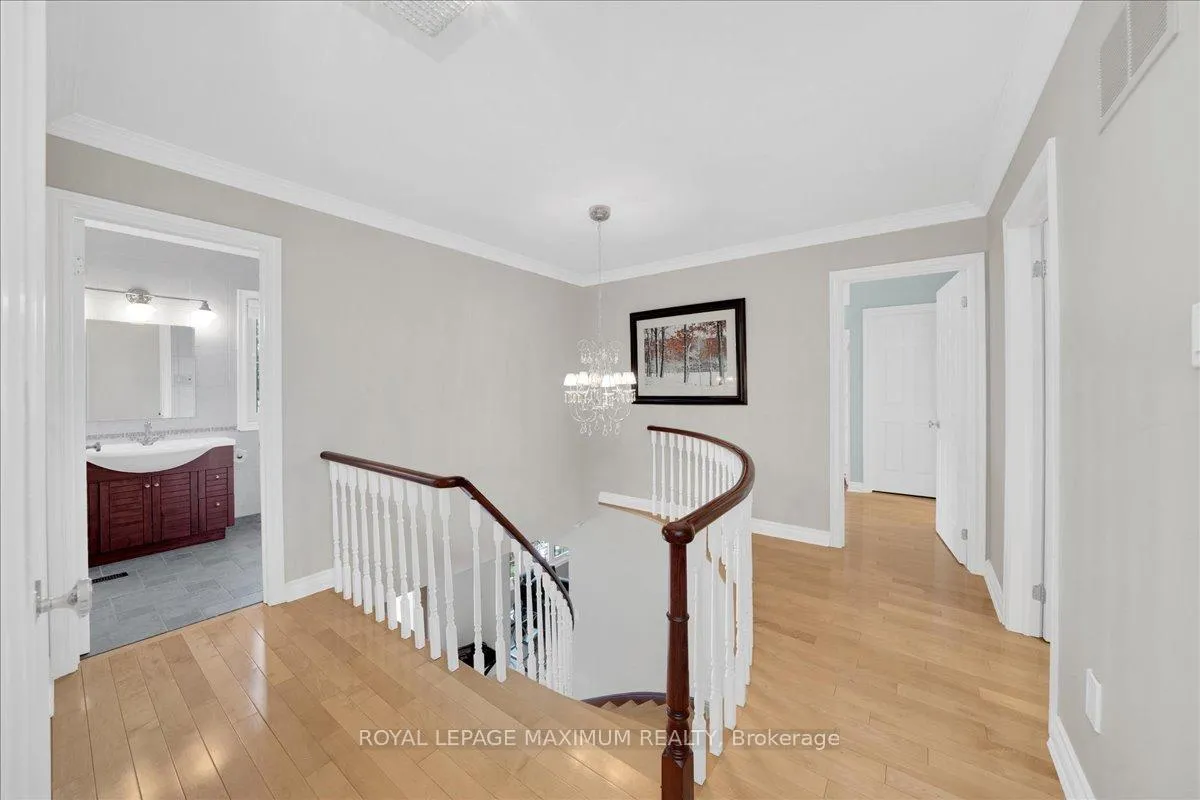 Photo 26 of 62 Montgomery Court, Markham, Buttonville — HOMEH