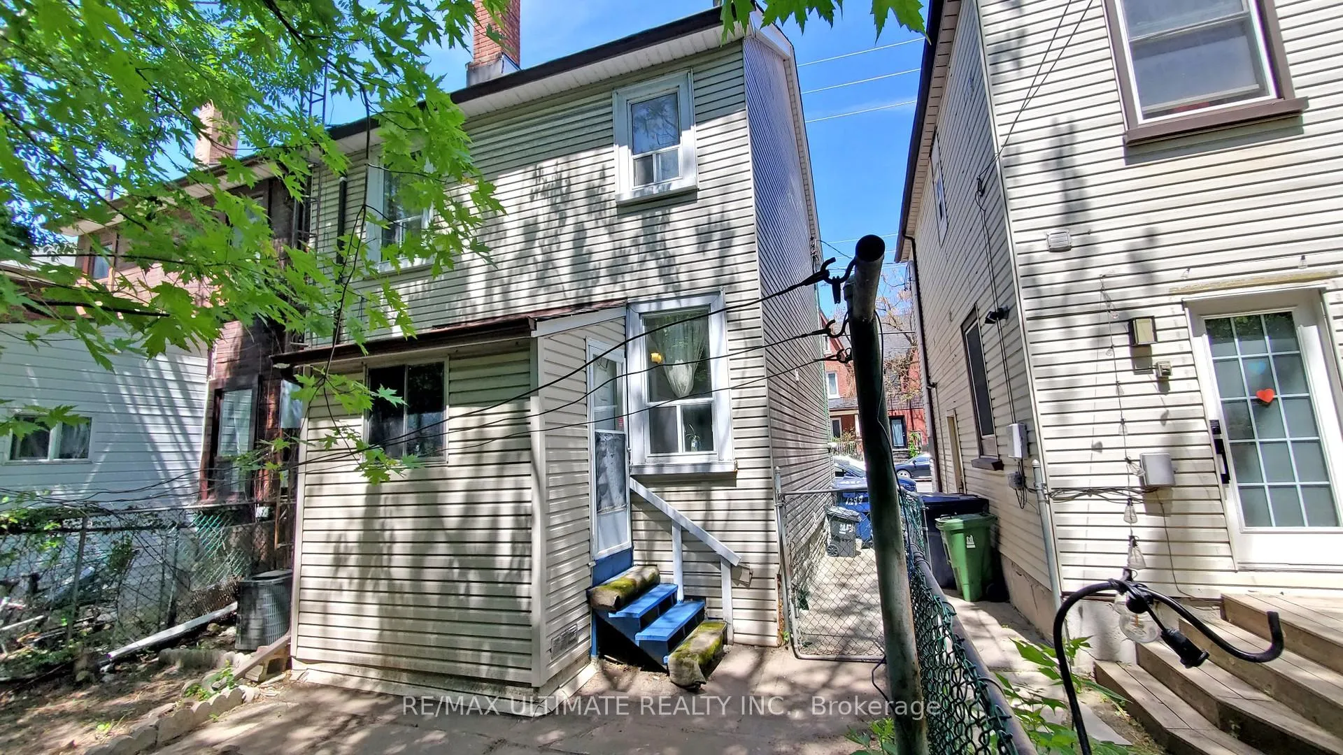 Photo 10 of 1299 Dundas Street E, Toronto, South Riverdale — HOMEH