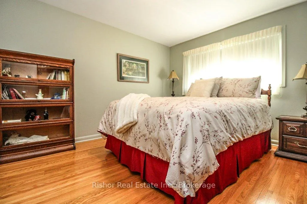 Photo 13 of 80 Kawartha Heights Boulevard, Peterborough, Monaghan Ward 2 — HOMEH