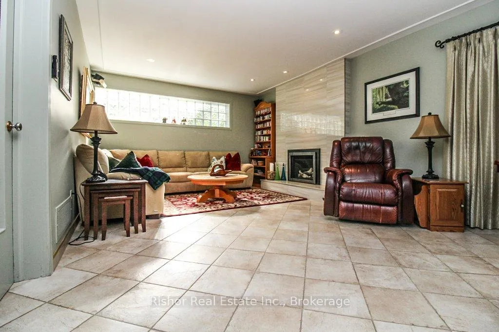 Photo 22 of 80 Kawartha Heights Boulevard, Peterborough, Monaghan Ward 2 — HOMEH