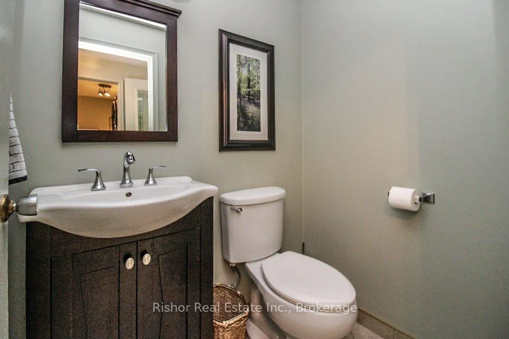 Photo 36 of 80 Kawartha Heights Boulevard, Peterborough, Monaghan Ward 2 — HOMEH