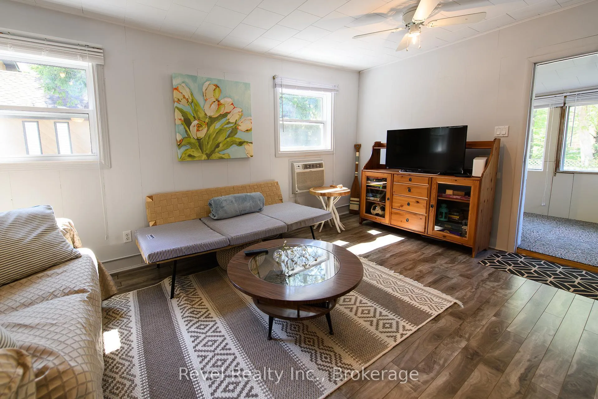 Photo 13 of 1693 Shore Lane, Wasaga Beach — HOMEH