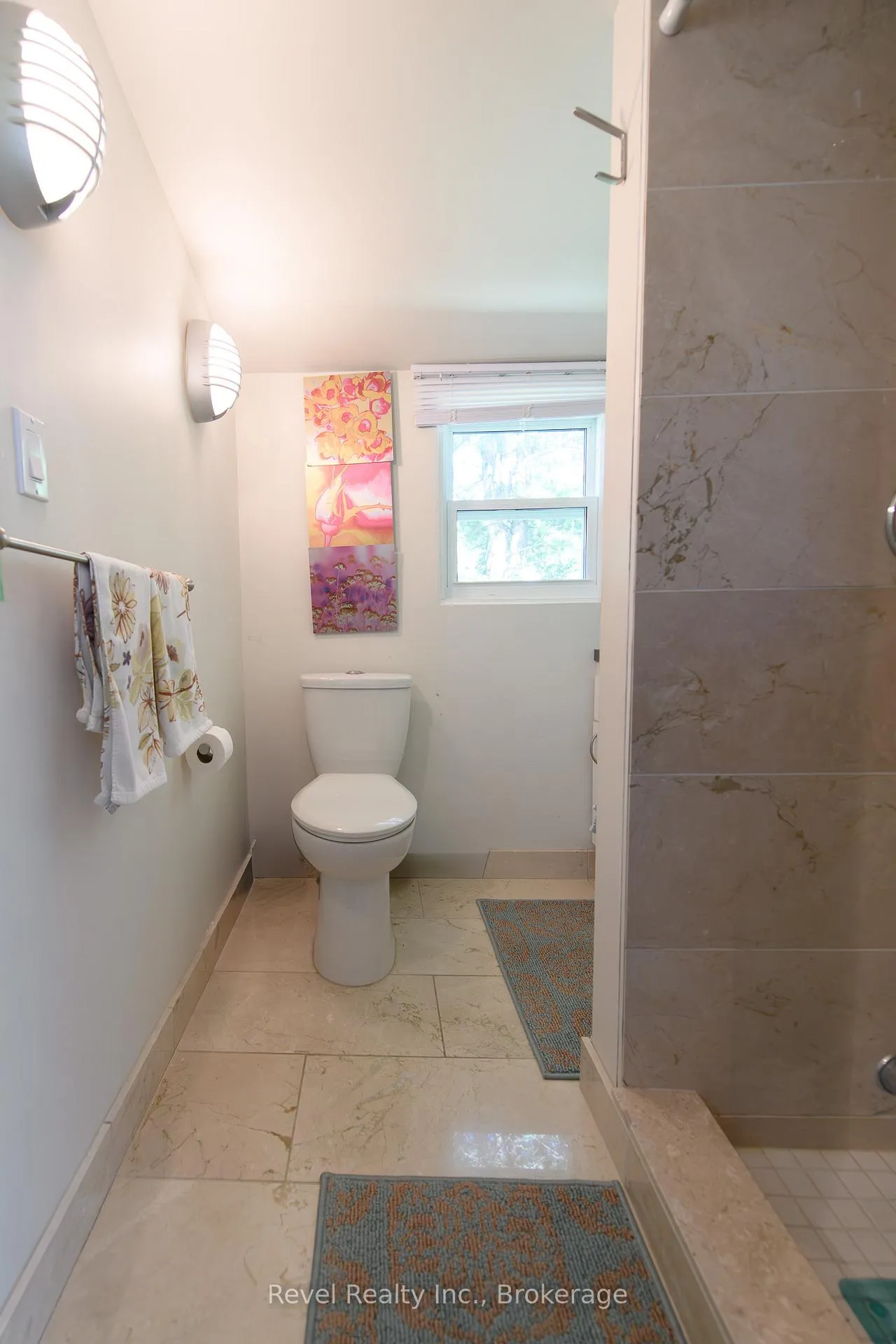 Photo 18 of 1693 Shore Lane, Wasaga Beach — HOMEH