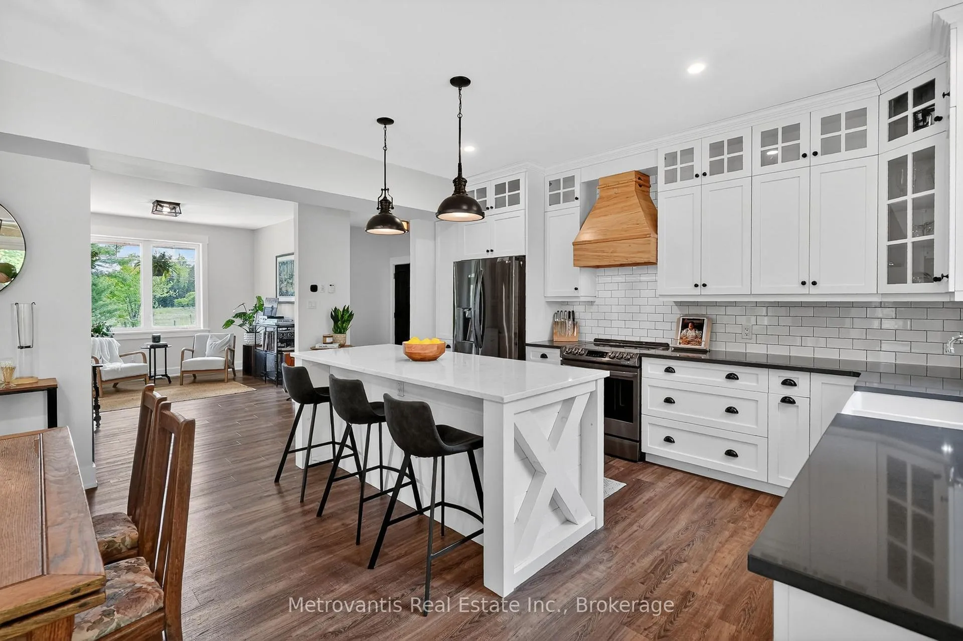 Photo 14 of 1384 Robertson Line, McNab/Braeside, Mcnab/Braeside Twps — HOMEH