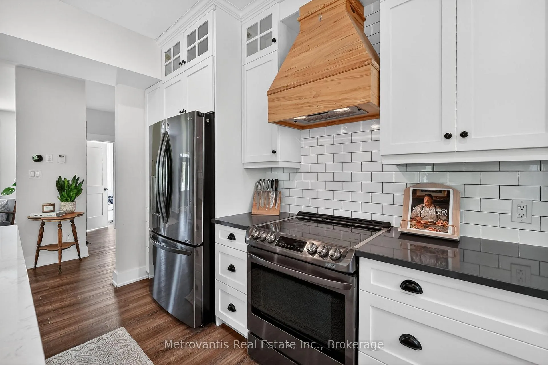 Photo 17 of 1384 Robertson Line, McNab/Braeside, Mcnab/Braeside Twps — HOMEH