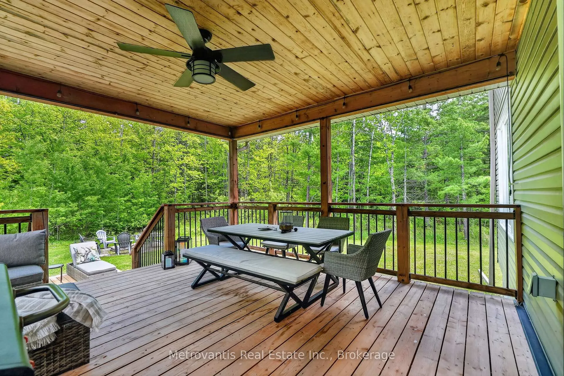 Photo 42 of 1384 Robertson Line, McNab/Braeside, Mcnab/Braeside Twps — HOMEH