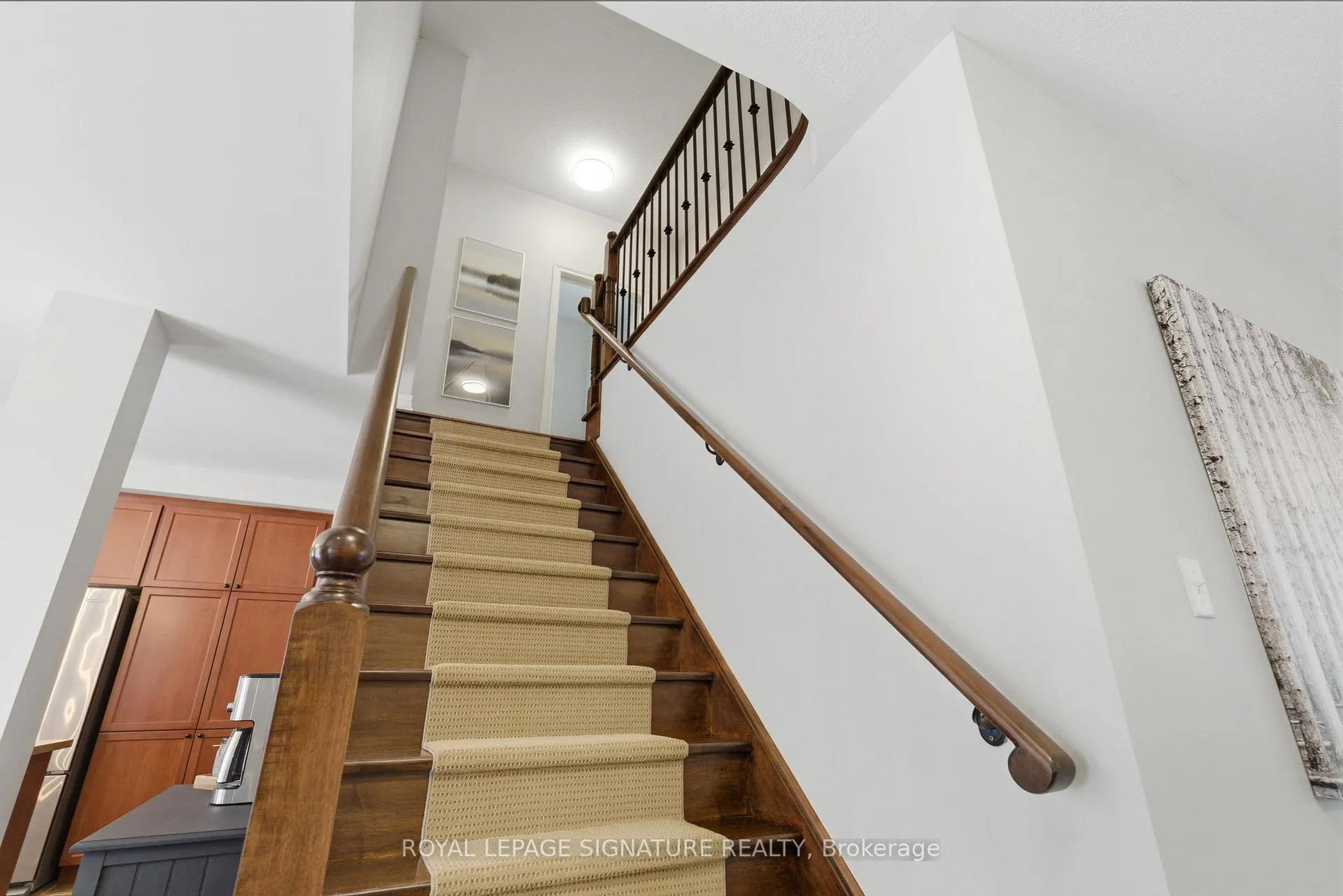 Photo 25 of 274 Montgomery Avenue, Whitby, Brooklin — HOMEH