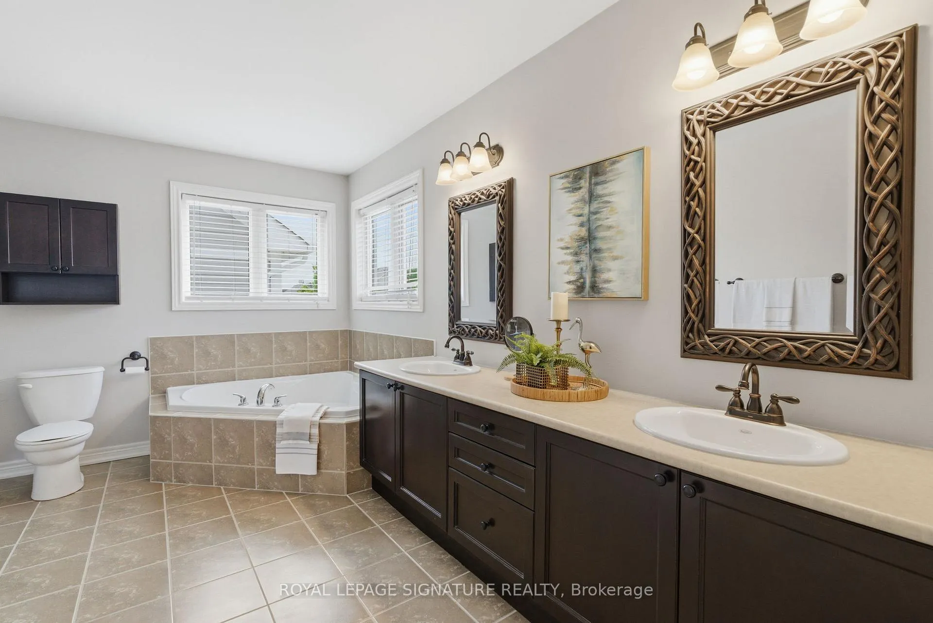 Photo 28 of 274 Montgomery Avenue, Whitby, Brooklin — HOMEH