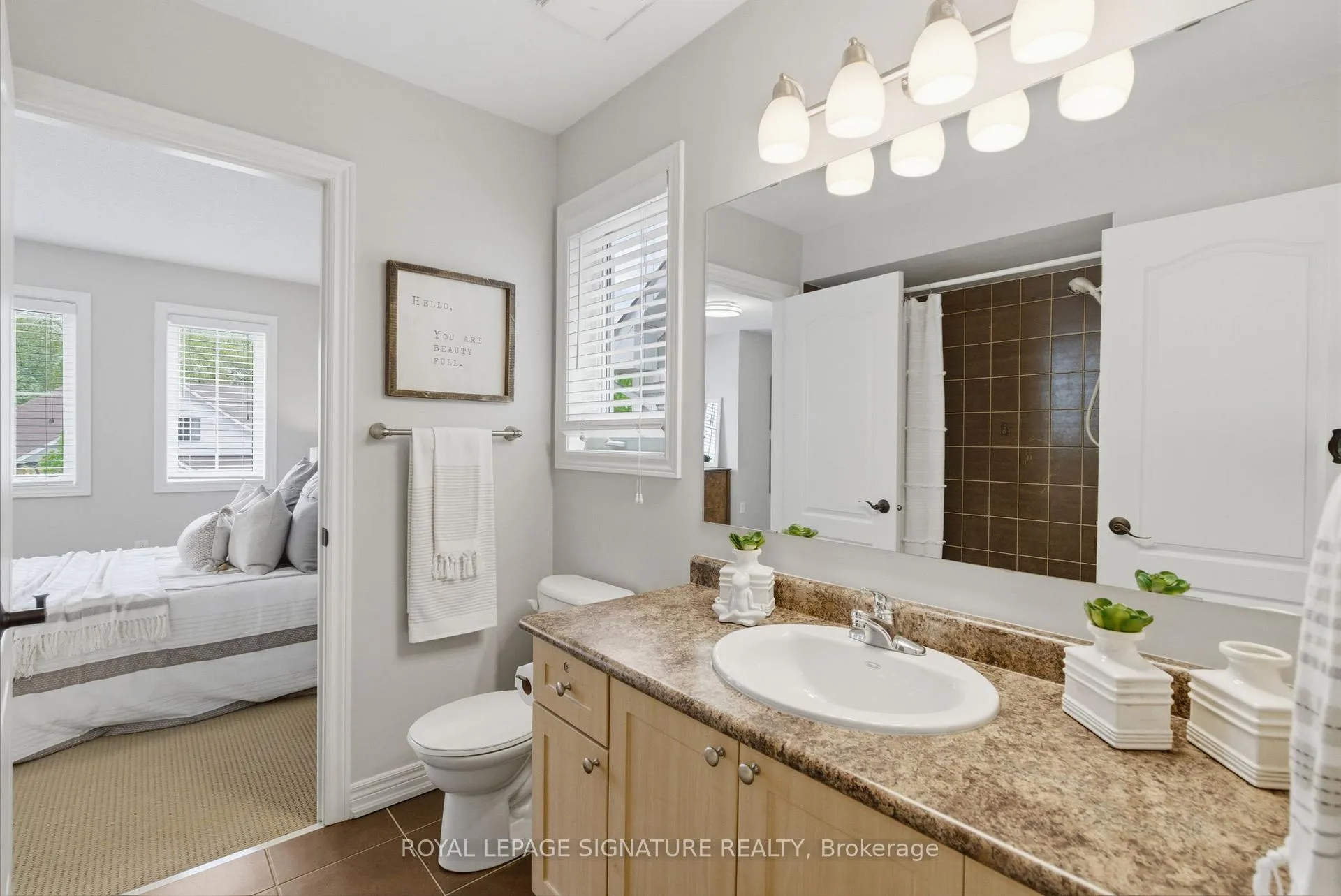 Photo 35 of 274 Montgomery Avenue, Whitby, Brooklin — HOMEH