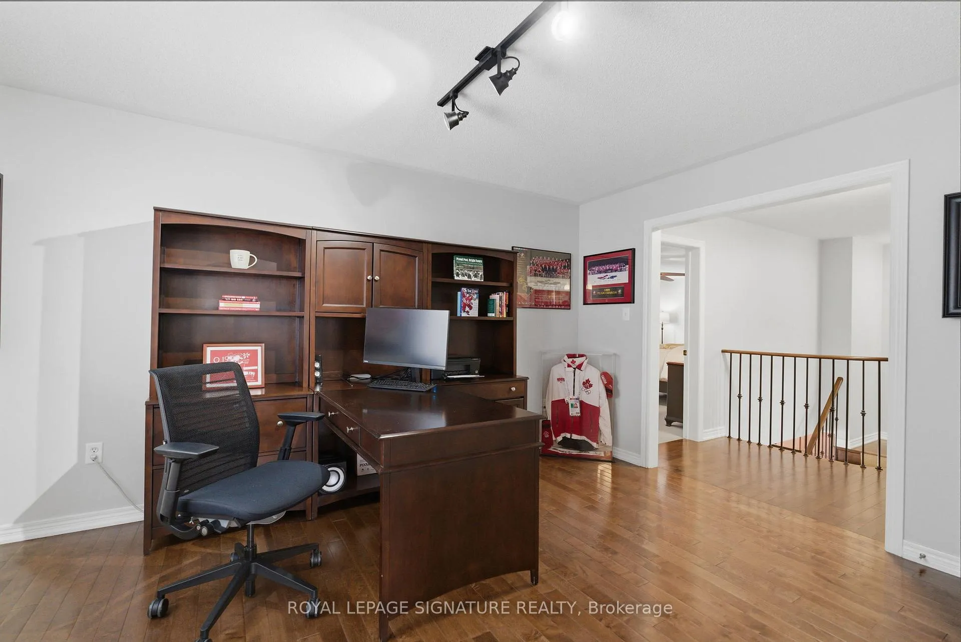 Photo 36 of 274 Montgomery Avenue, Whitby, Brooklin — HOMEH
