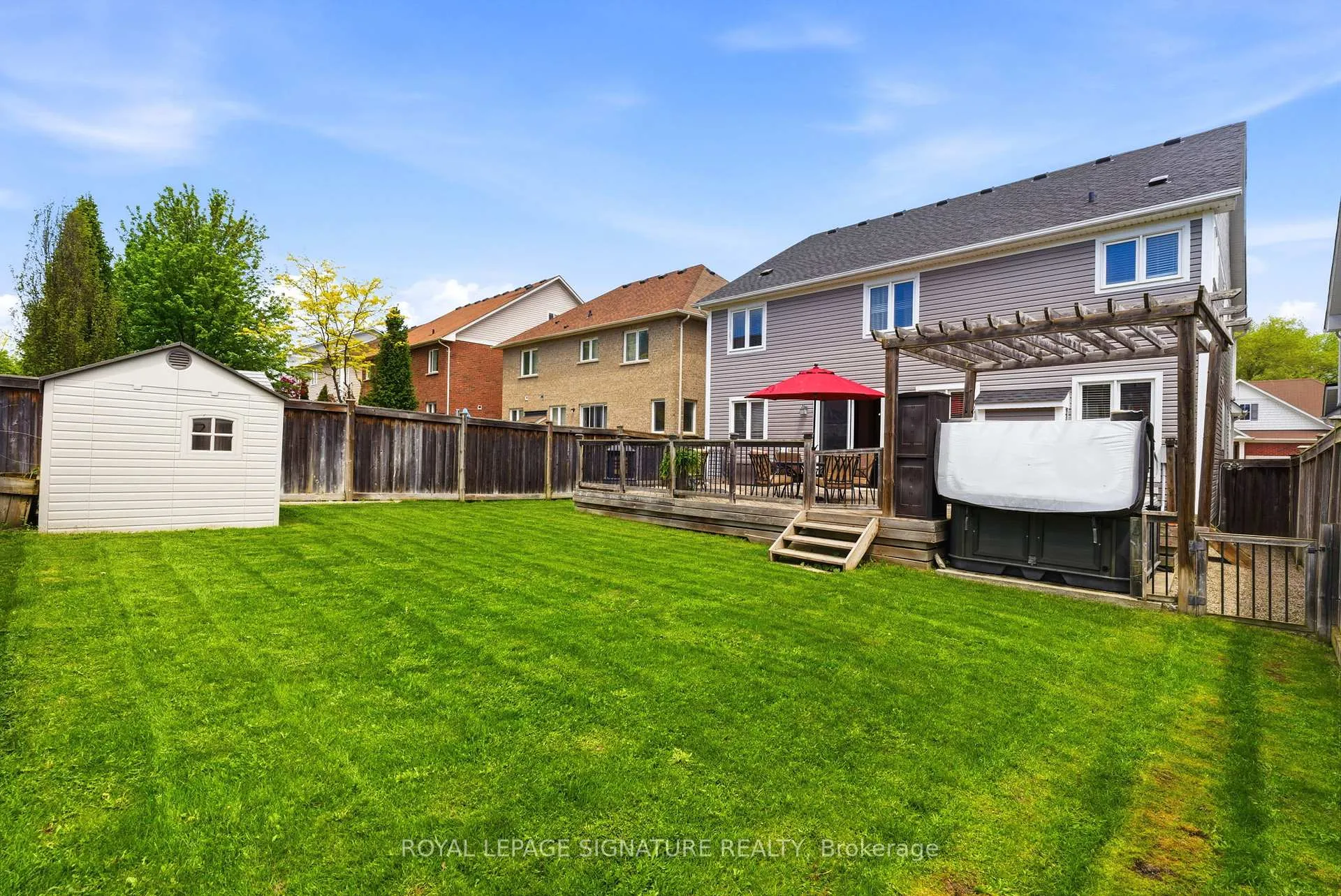Photo 45 of 274 Montgomery Avenue, Whitby, Brooklin — HOMEH