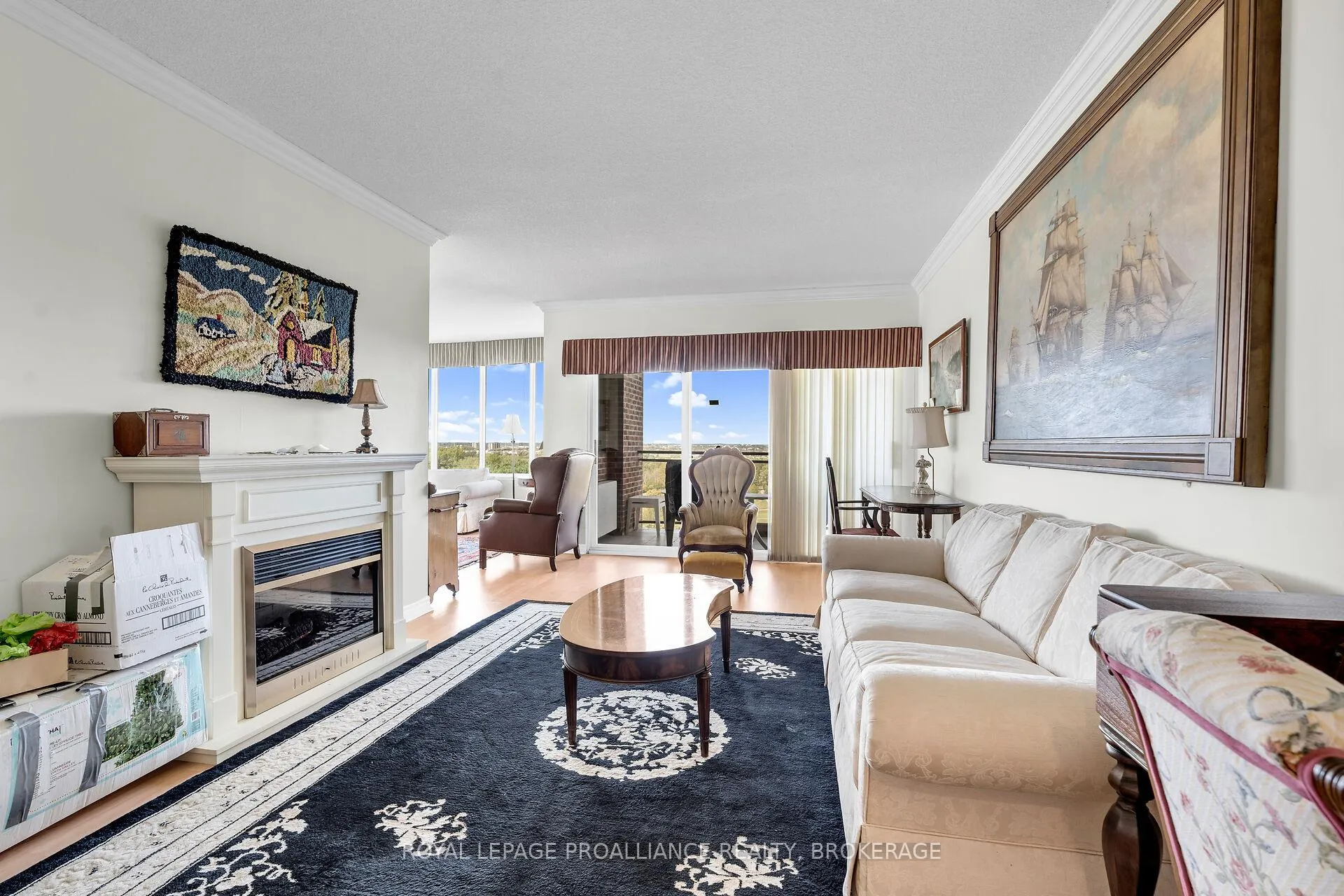 Photo 8 of Unit 1201, 1000 King Street W, Kingston, Central City West — HOMEH