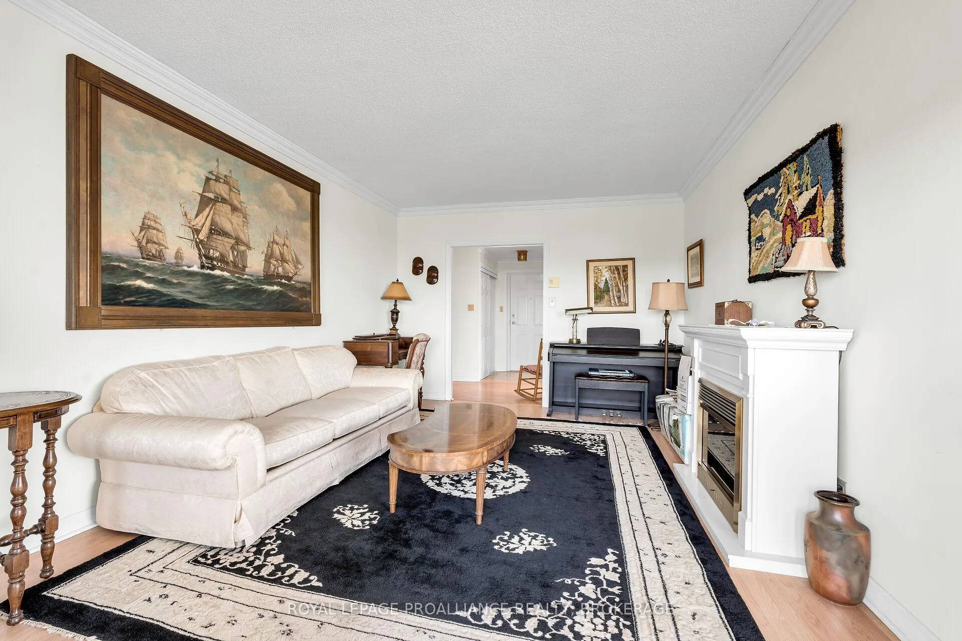 Photo 11 of Unit 1201, 1000 King Street W, Kingston, Central City West — HOMEH