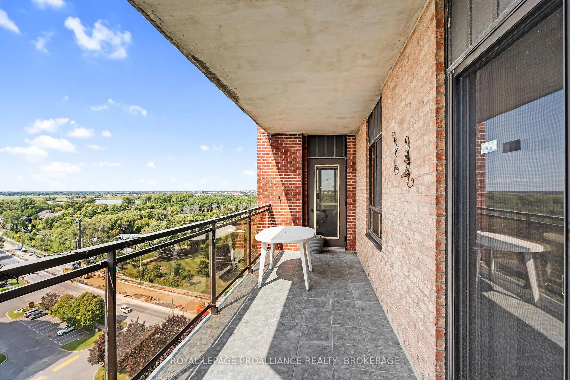 Photo 21 of Unit 1201, 1000 King Street W, Kingston, Central City West — HOMEH
