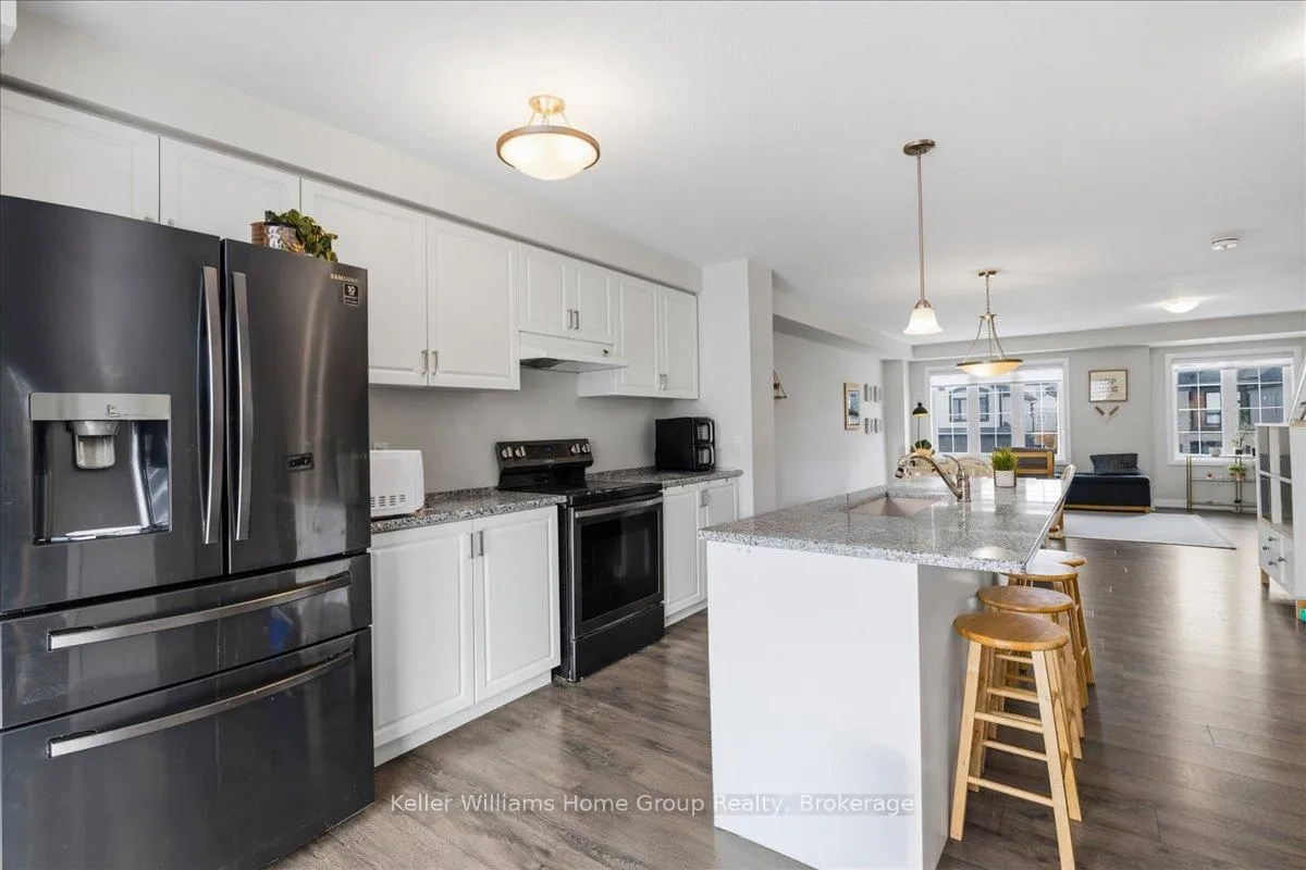 Photo 2 of 114 Ian Ormston Drive, Kitchener — HOMEH