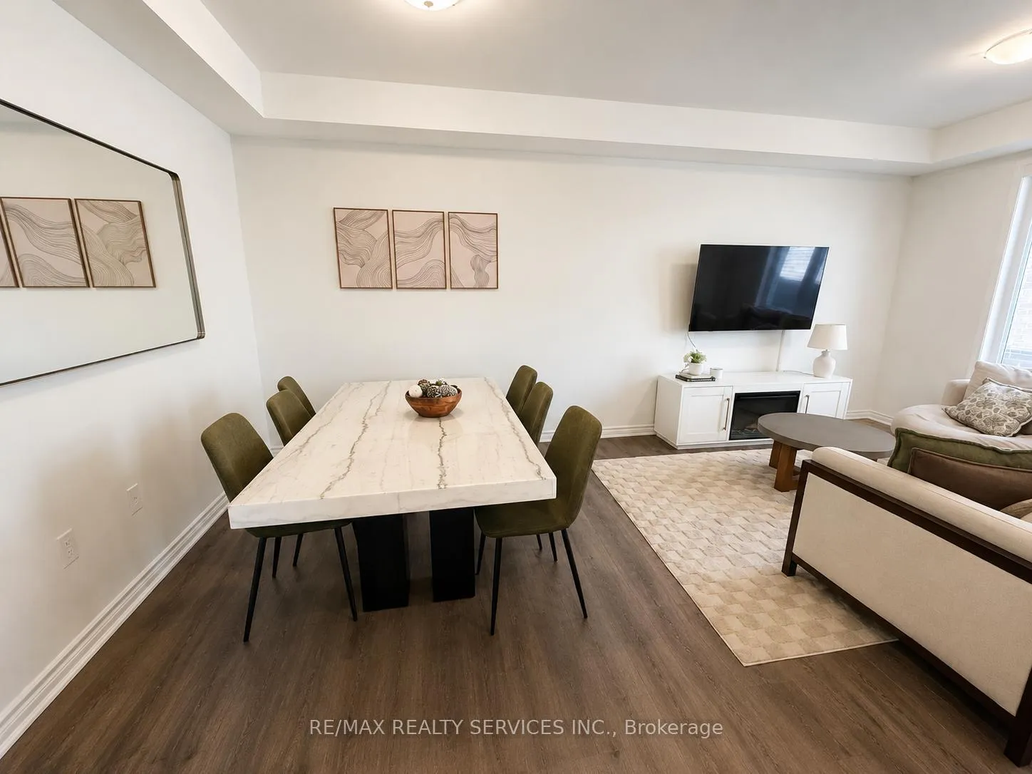 Photo 3 of 1705 Dance Court, Milton, Bowes — HOMEH