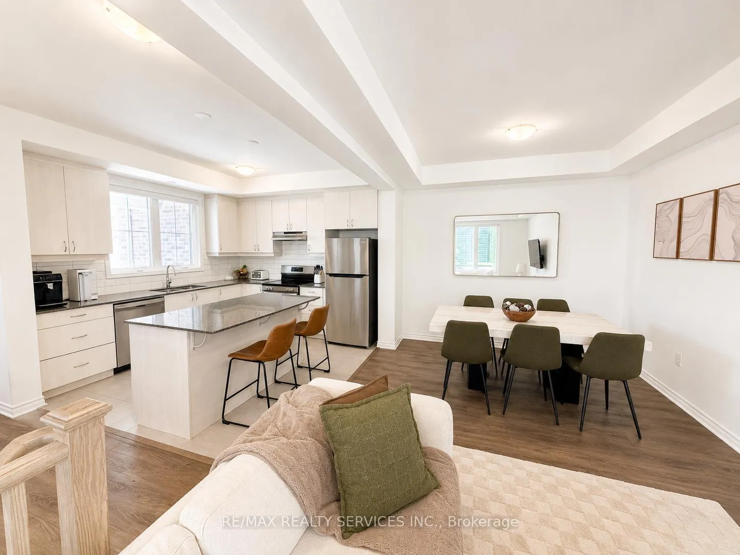 Photo 5 of 1705 Dance Court, Milton, Bowes — HOMEH