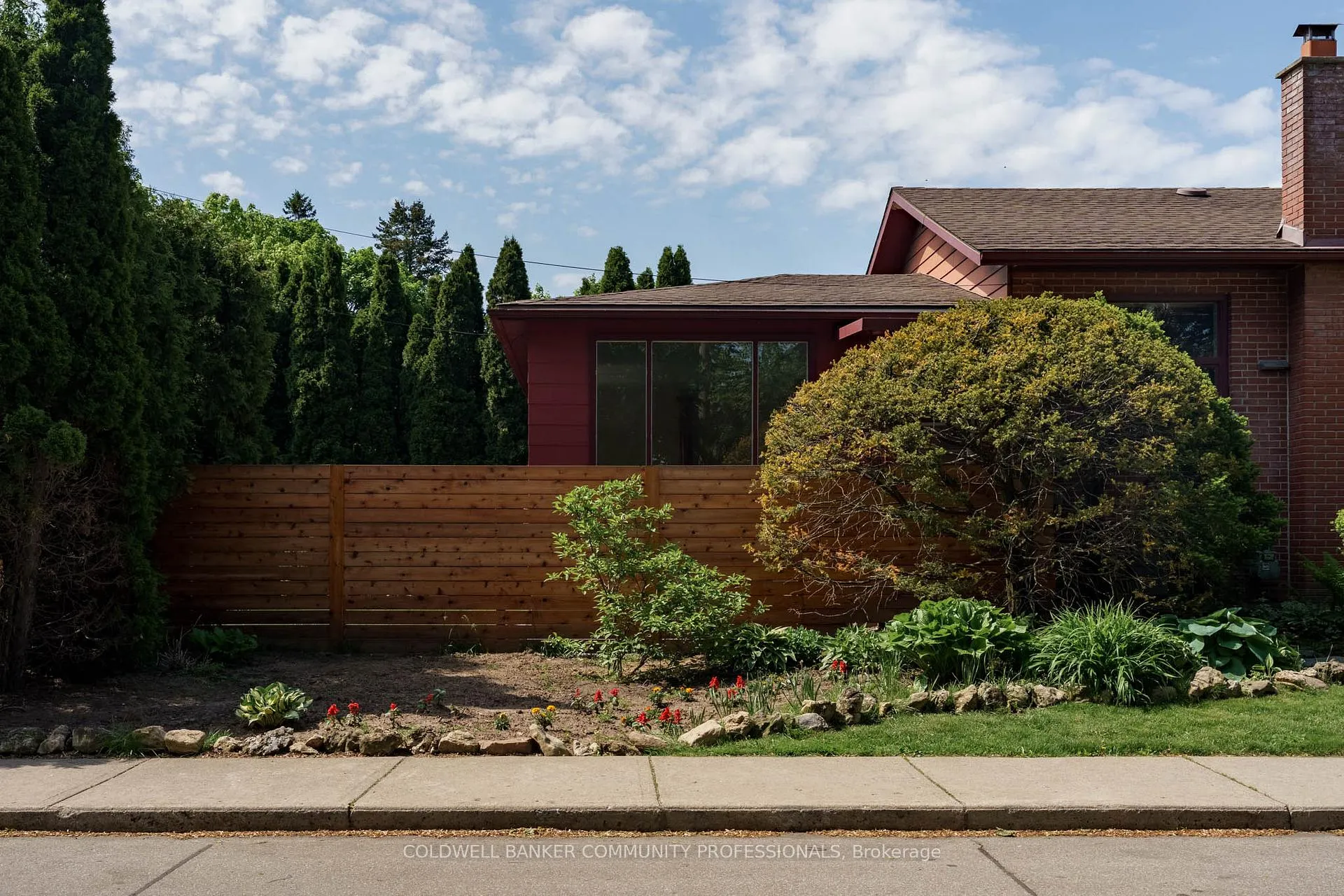 Photo 34 of 141 Rothsay Avenue, Hamilton, Delta — HOMEH