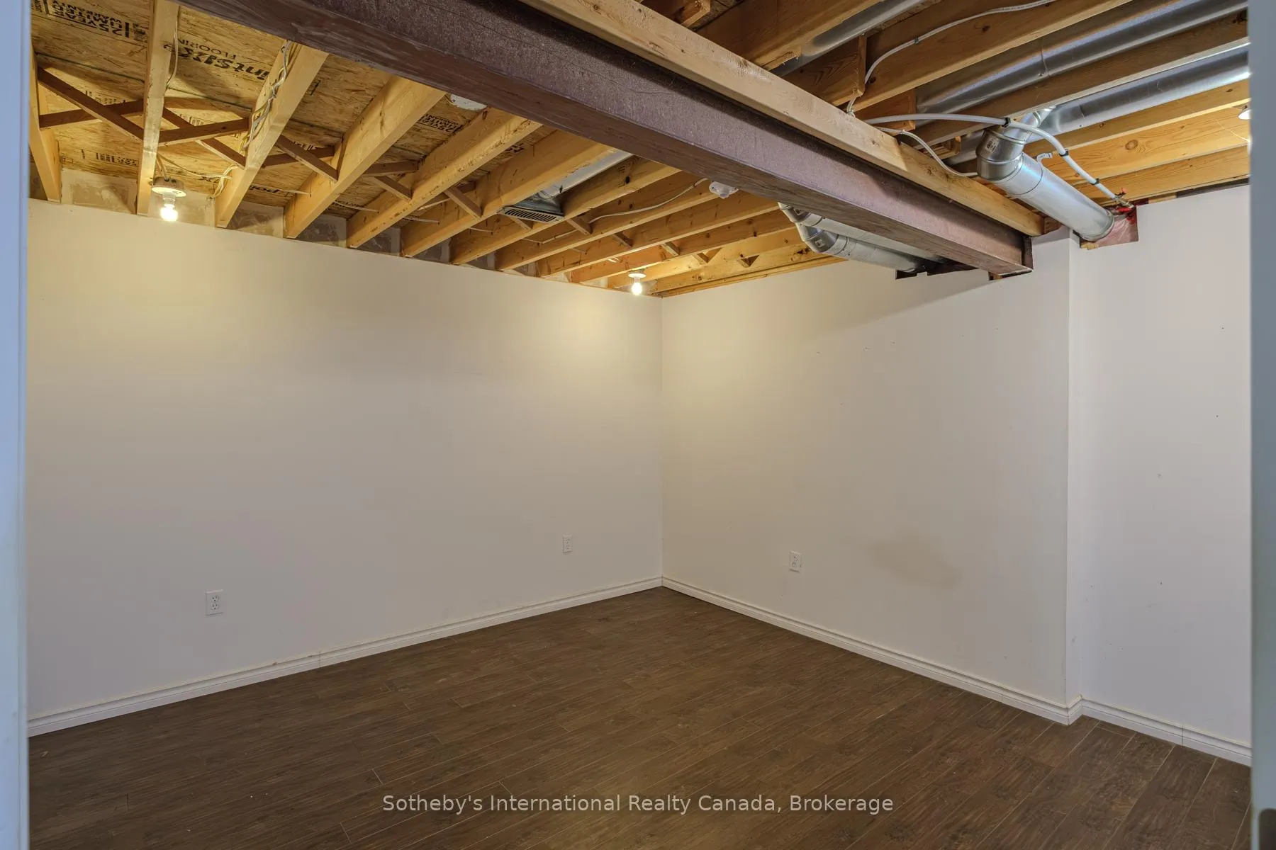 Photo 20 of 17 Dwyer Court, Brantford, Empire South — HOMEH