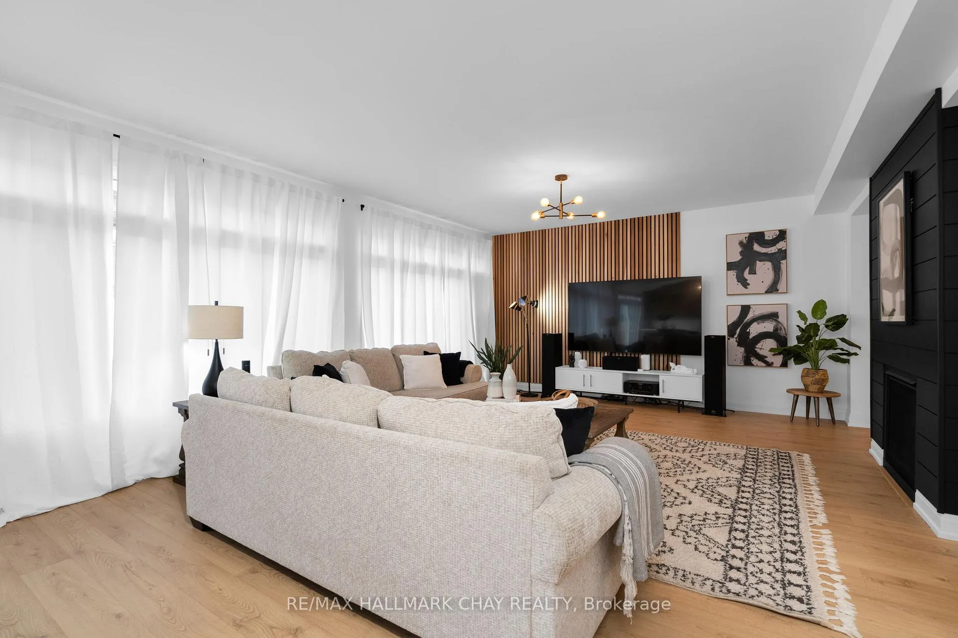Photo 8 of 43 Calypso Avenue, Springwater, Midhurst — HOMEH