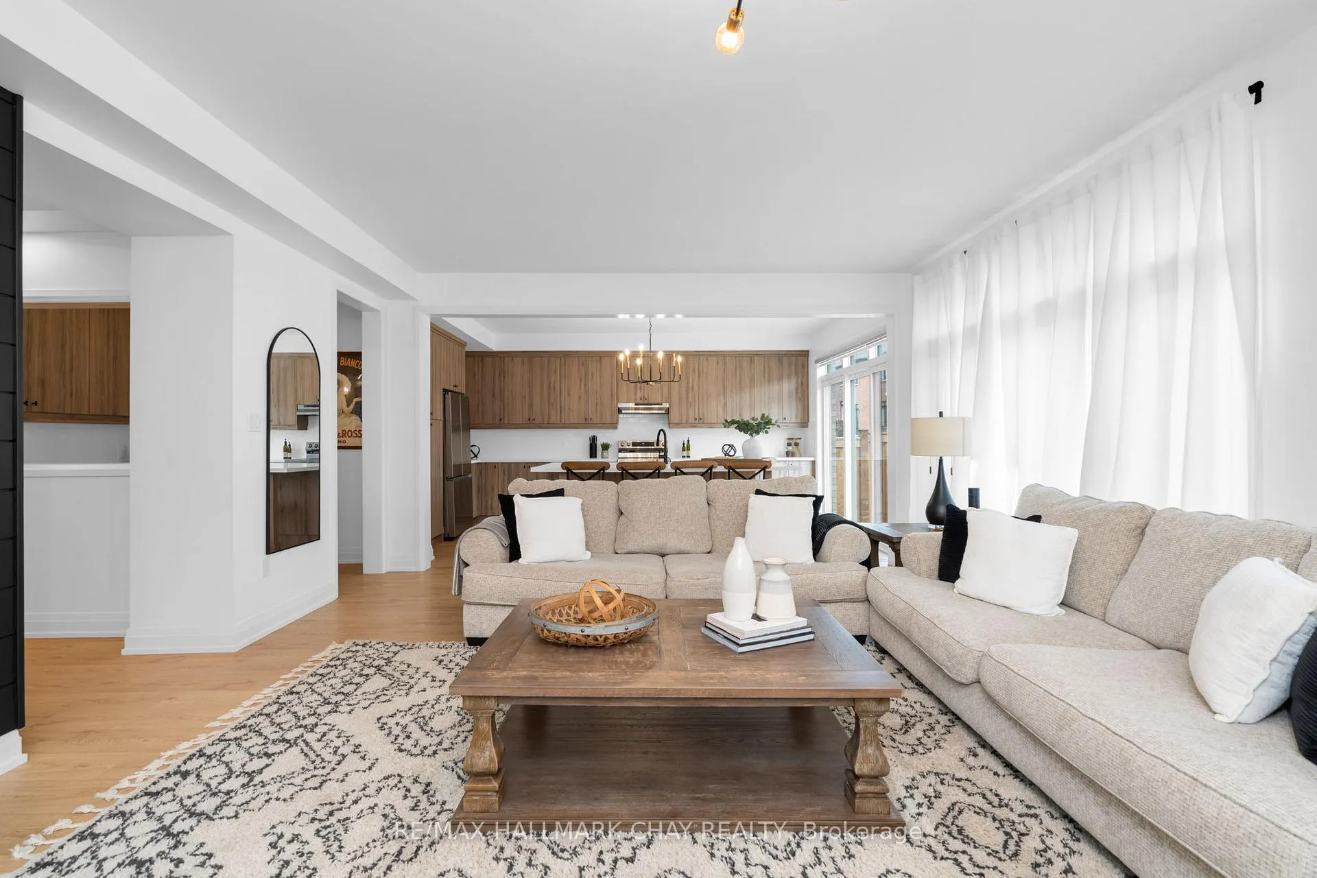 Photo 10 of 43 Calypso Avenue, Springwater, Midhurst — HOMEH