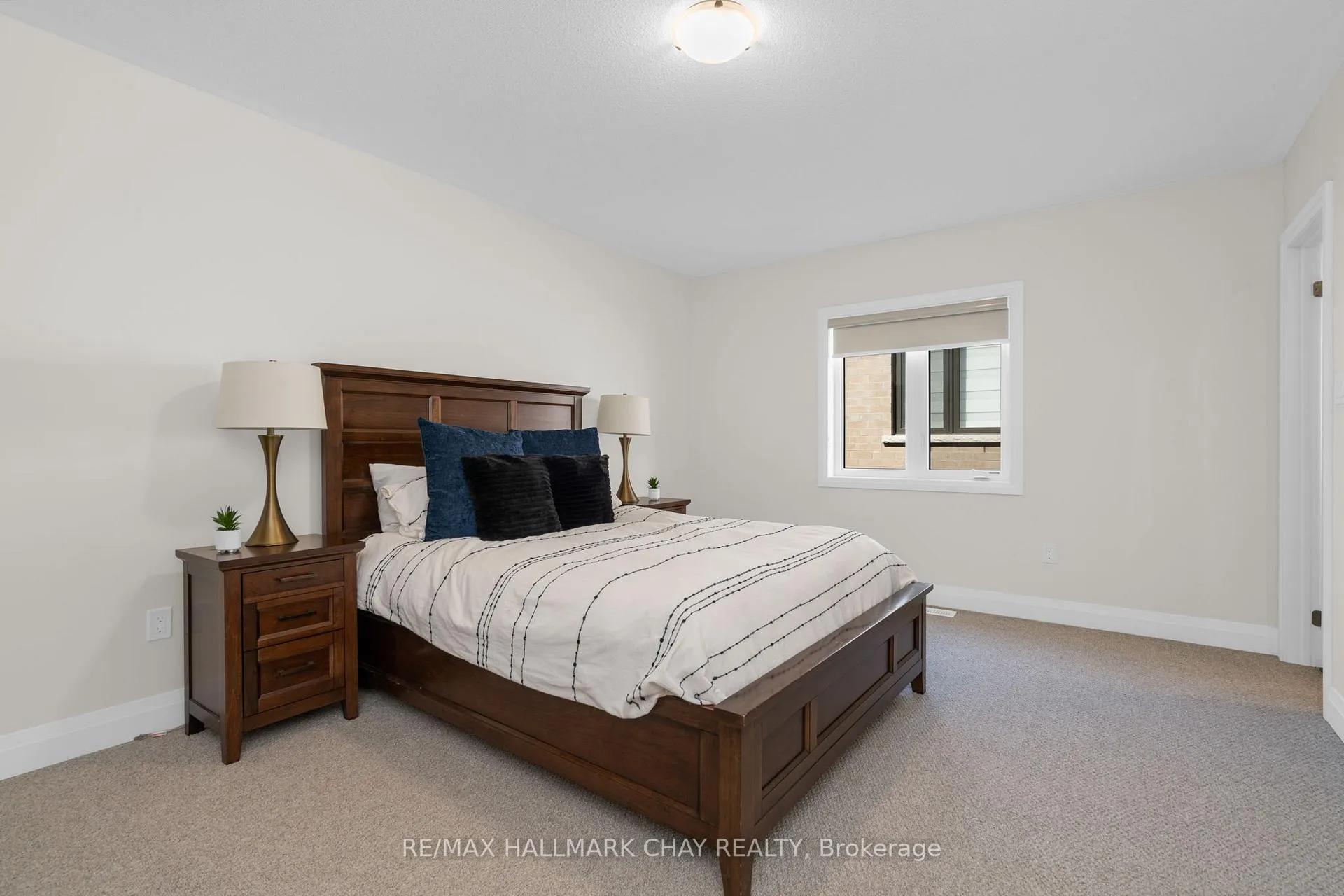 Photo 28 of 43 Calypso Avenue, Springwater, Midhurst — HOMEH
